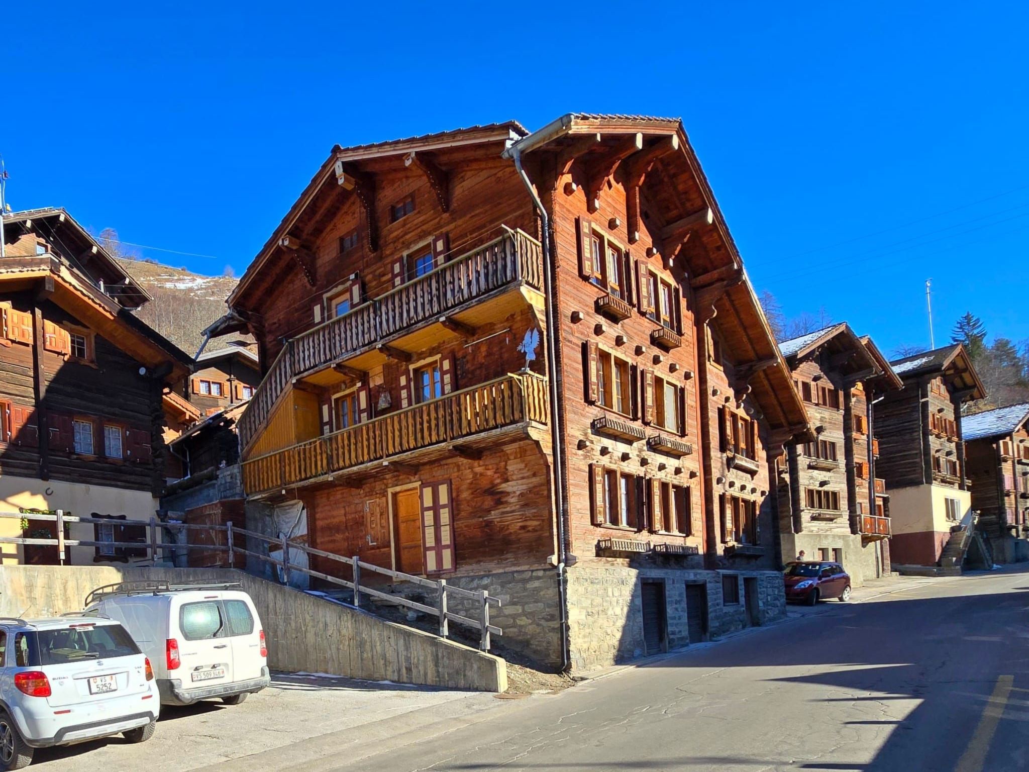 interhome-Typische Wohnung Le Ver Luisant. Val d'Hérens