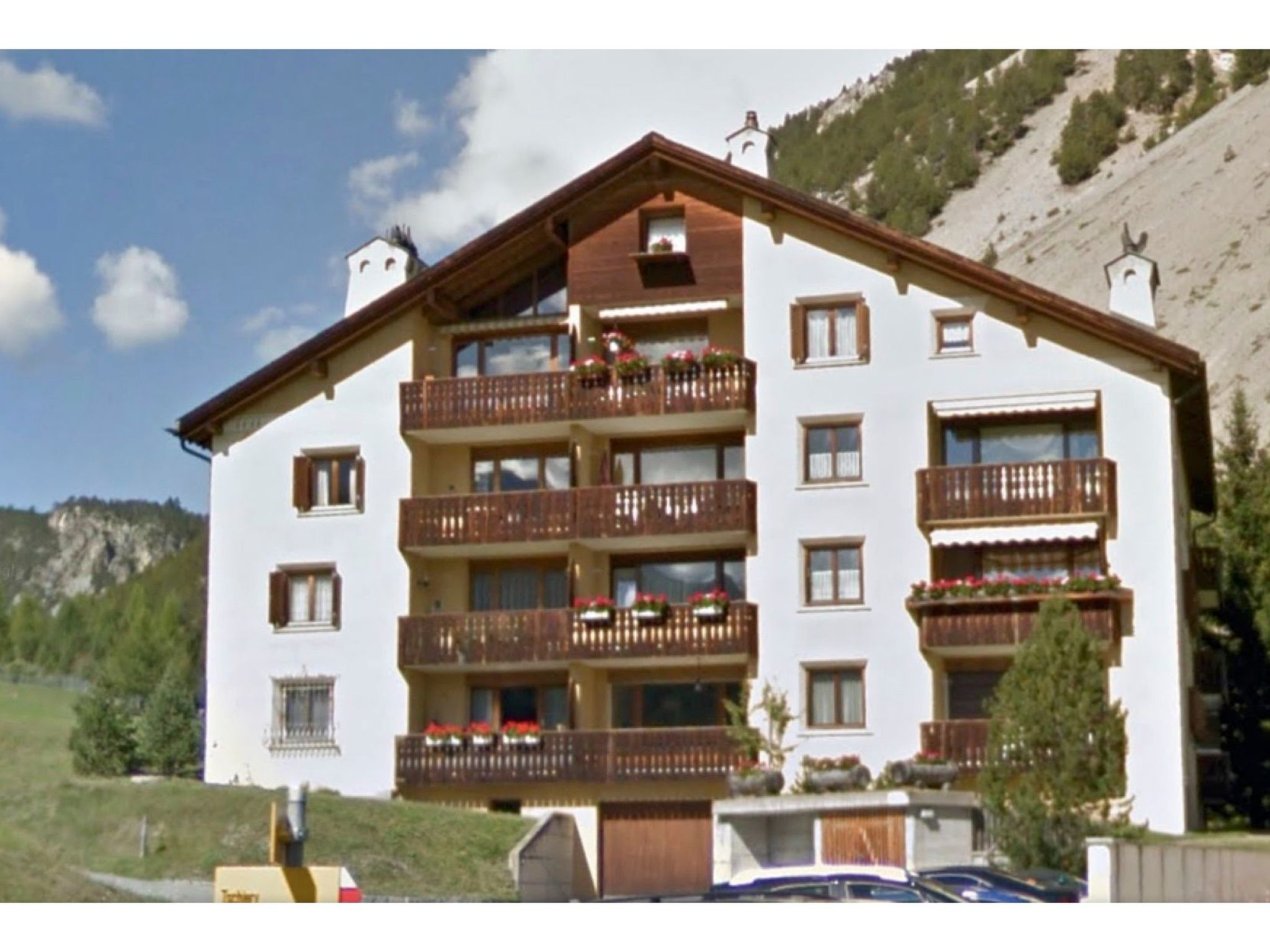 interhome-Chasa Grava 26, (Tschierv)