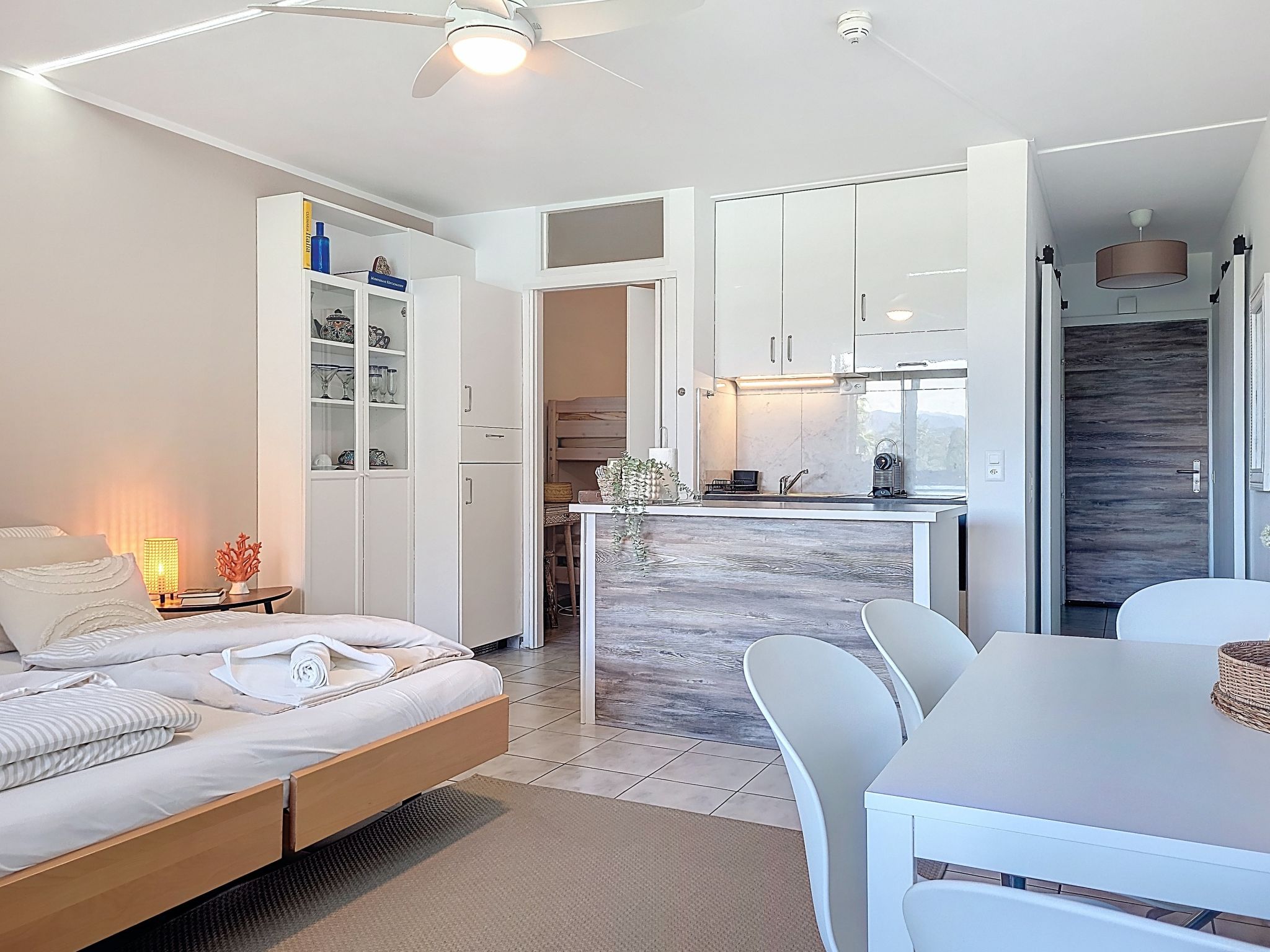 interhome-Blue Lake Lugano Apt.312