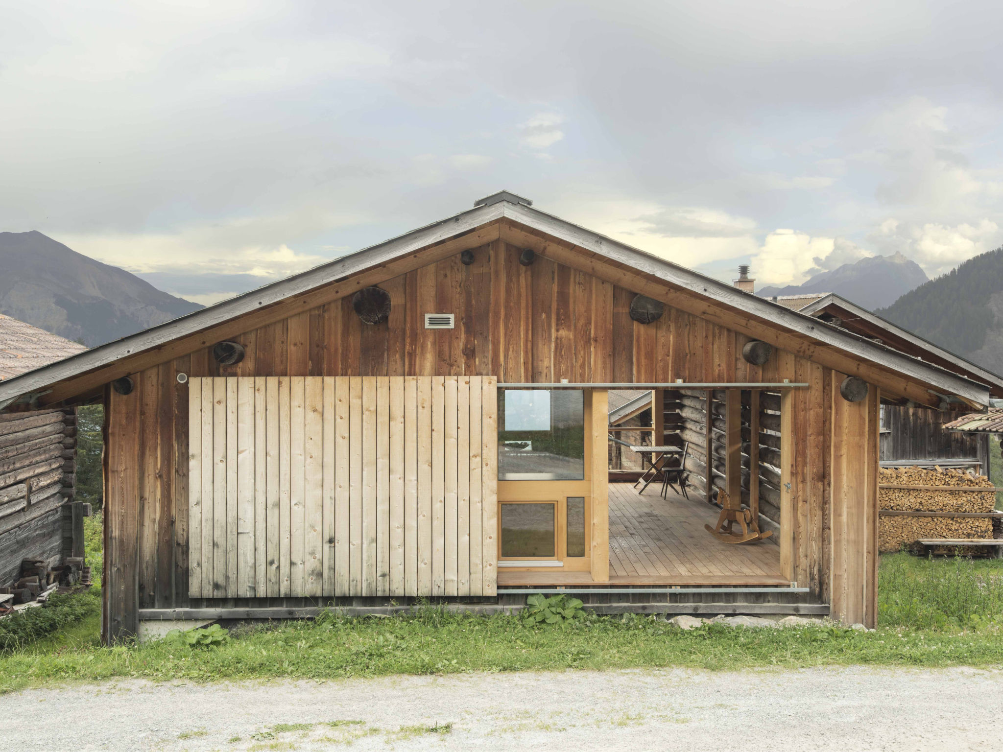 interhome-3001 Ferienhaus Mutten