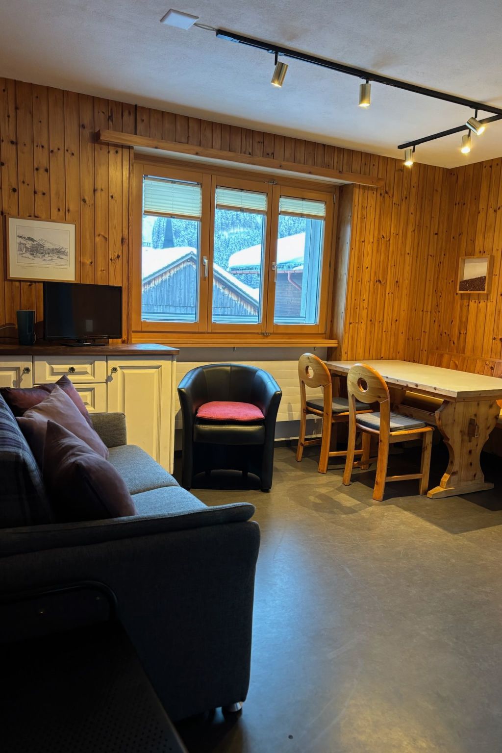 interhome-Tgèsa sil crest Hitz, (Rueras/Sedrun), 677.01