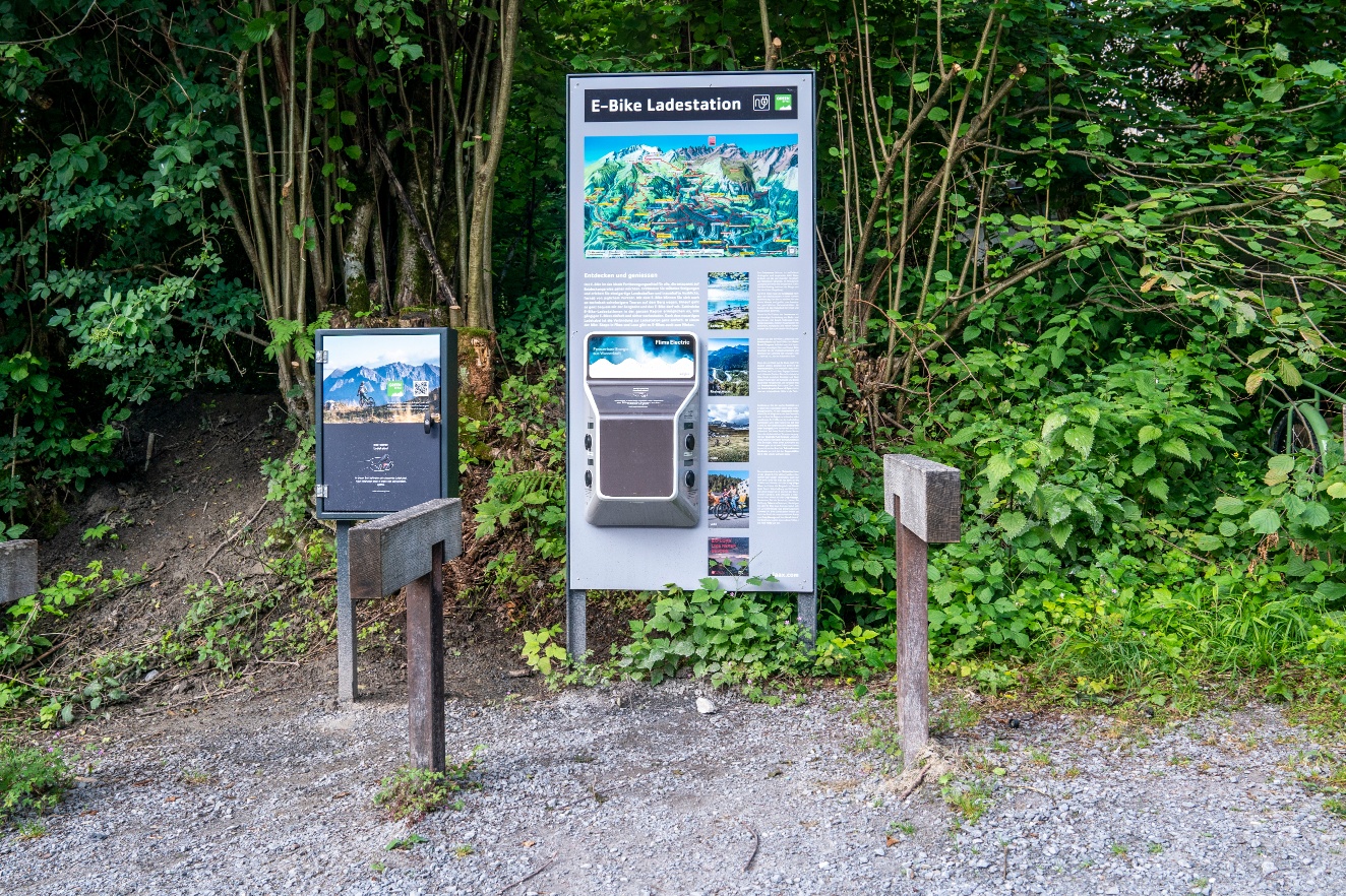 E-Bike charging station Crestasee