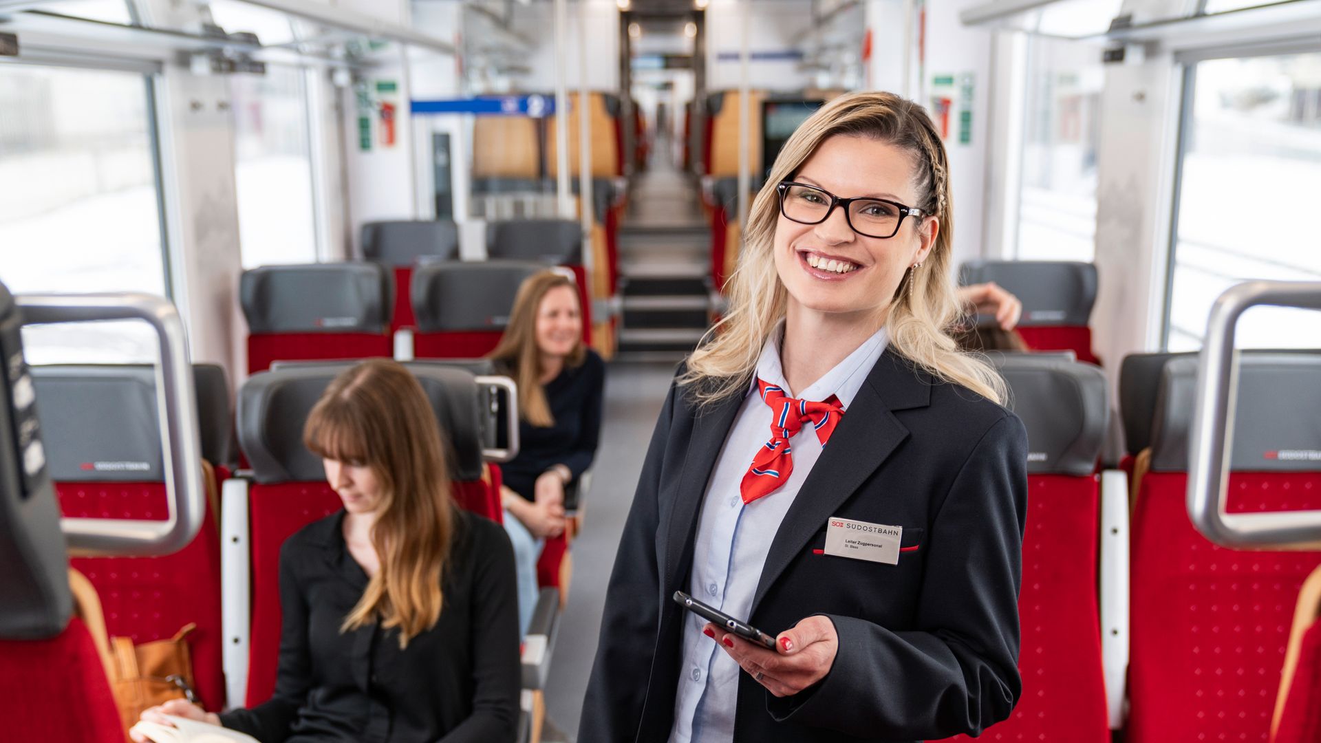 Kundenbegleiterin der SOB im Traverso