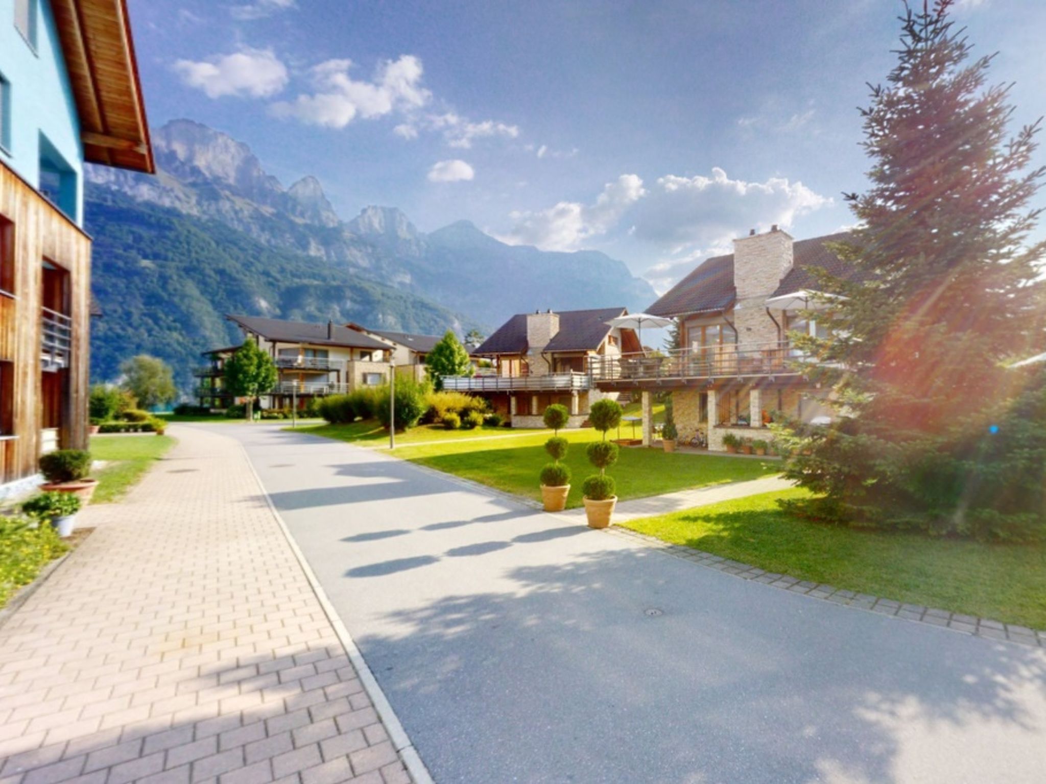interhome-Walensee House & Apartments, (Unterterzen),