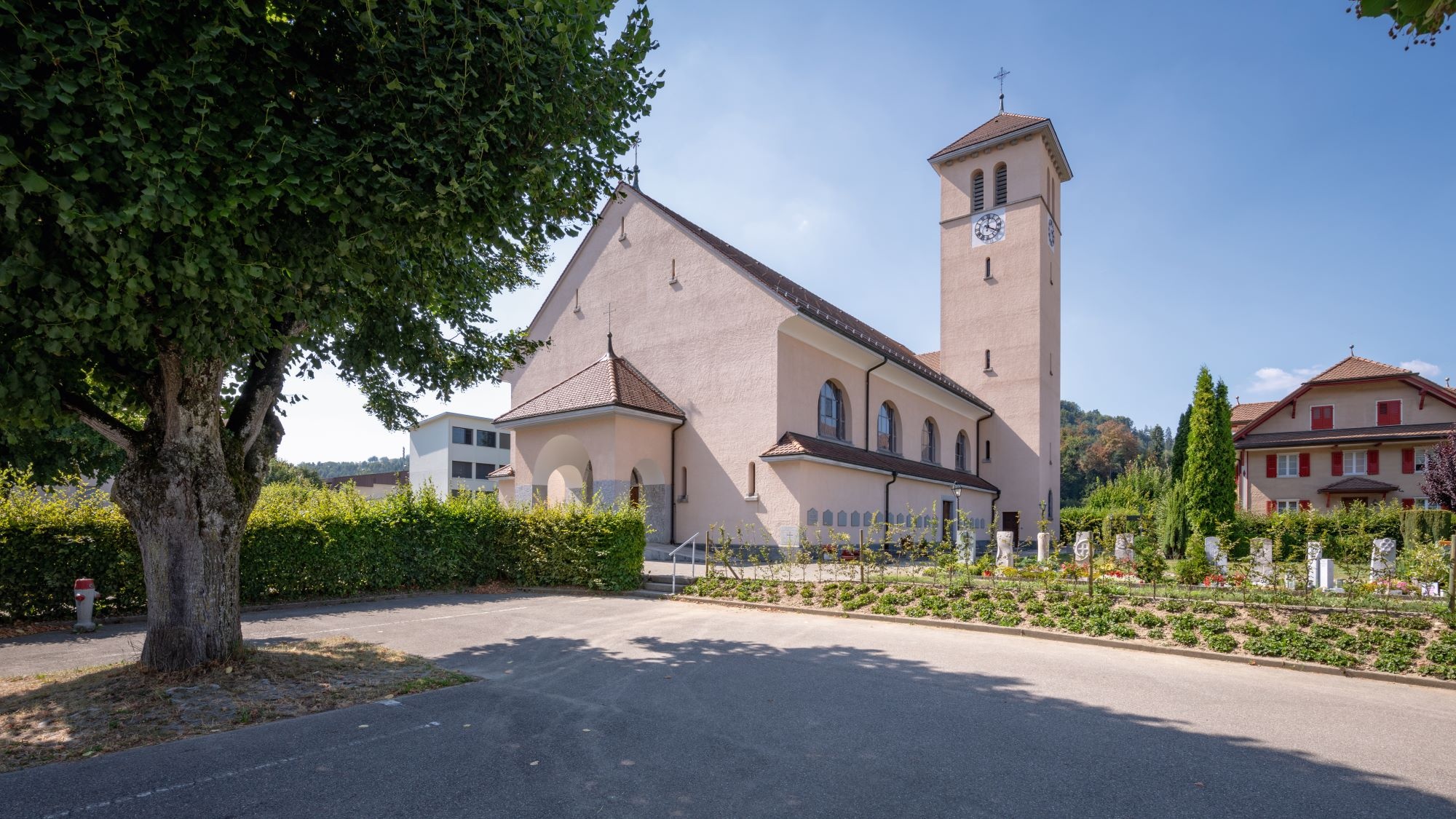 Pfarrkirche St. Theresia
