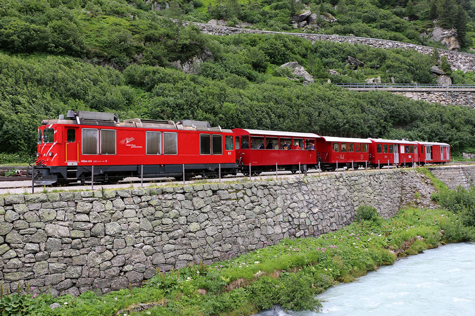 Brunchfahrt im Wander Express (Realp–Oberwald)