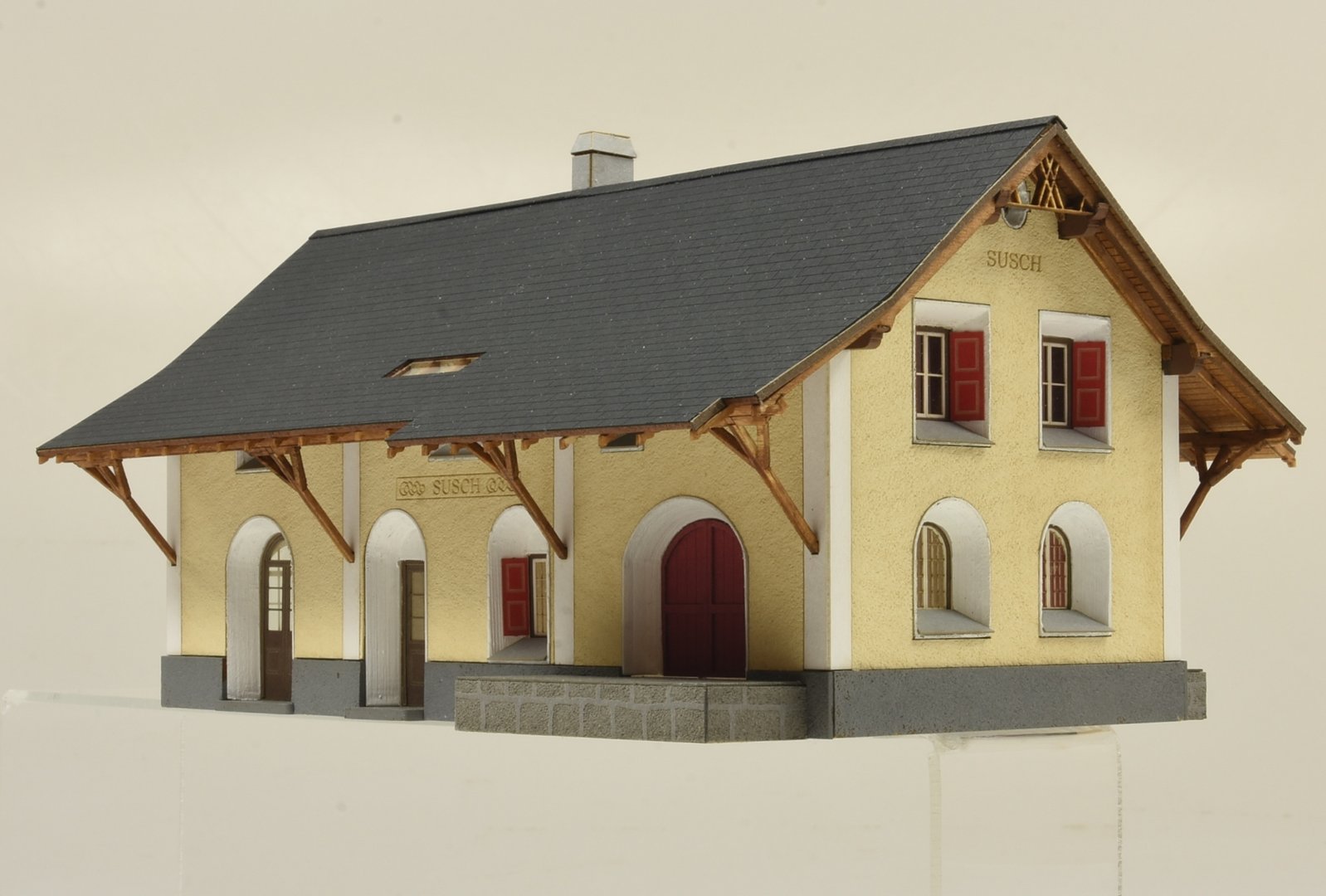 Modell Bahnhof Susch 1:87 2