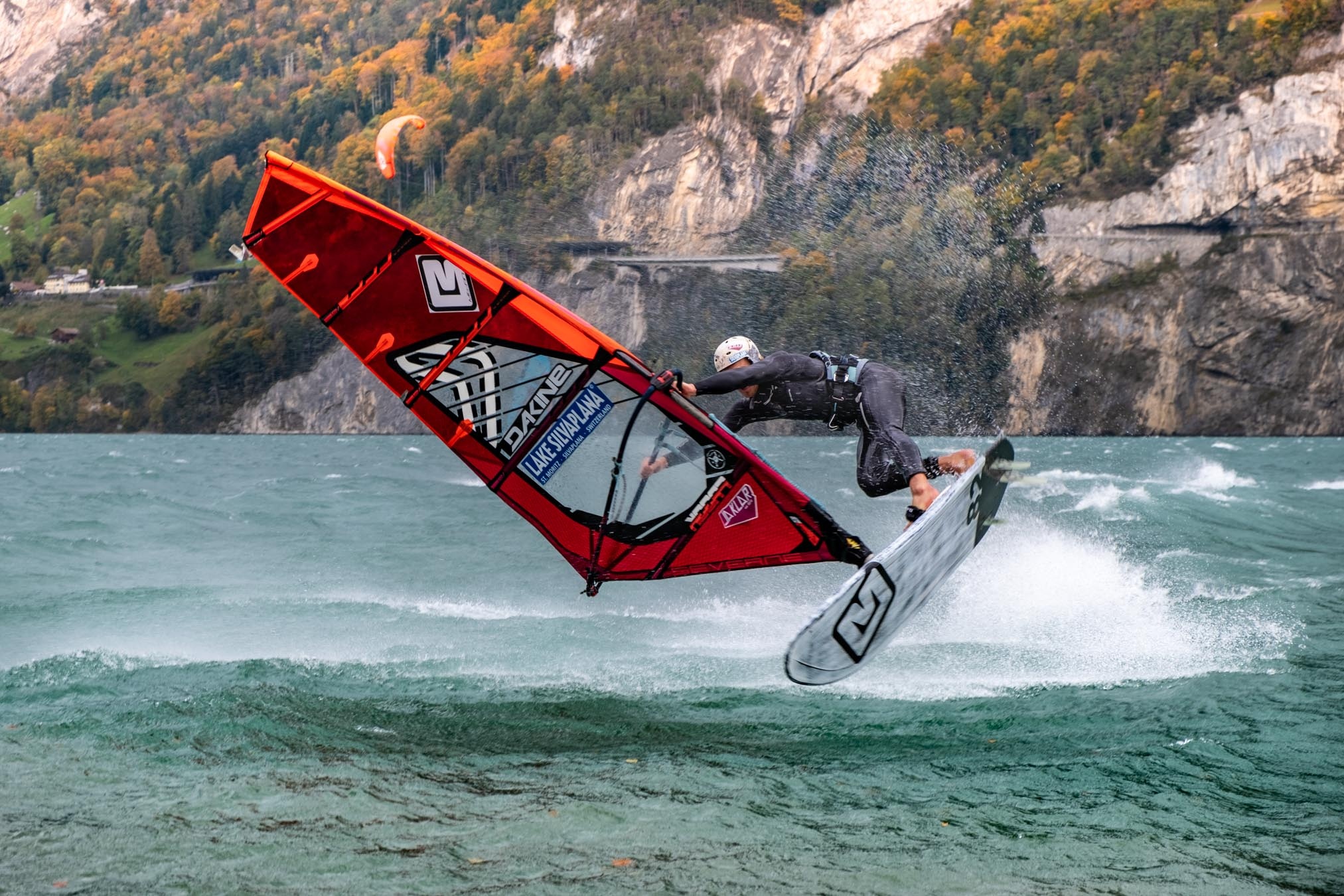 Surfen & Kiten auf dem Urnersee