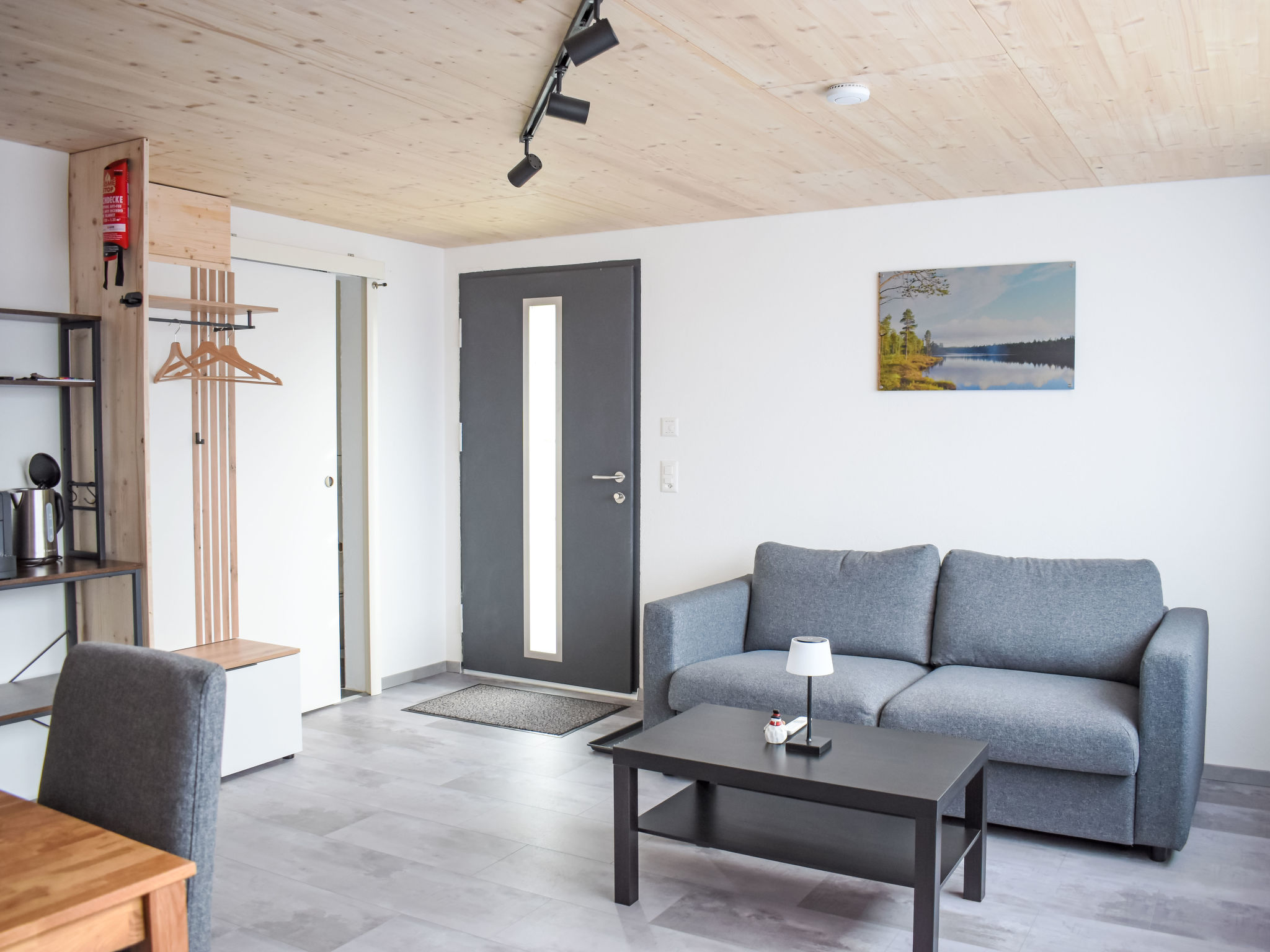 interhome-Aennetlauenen