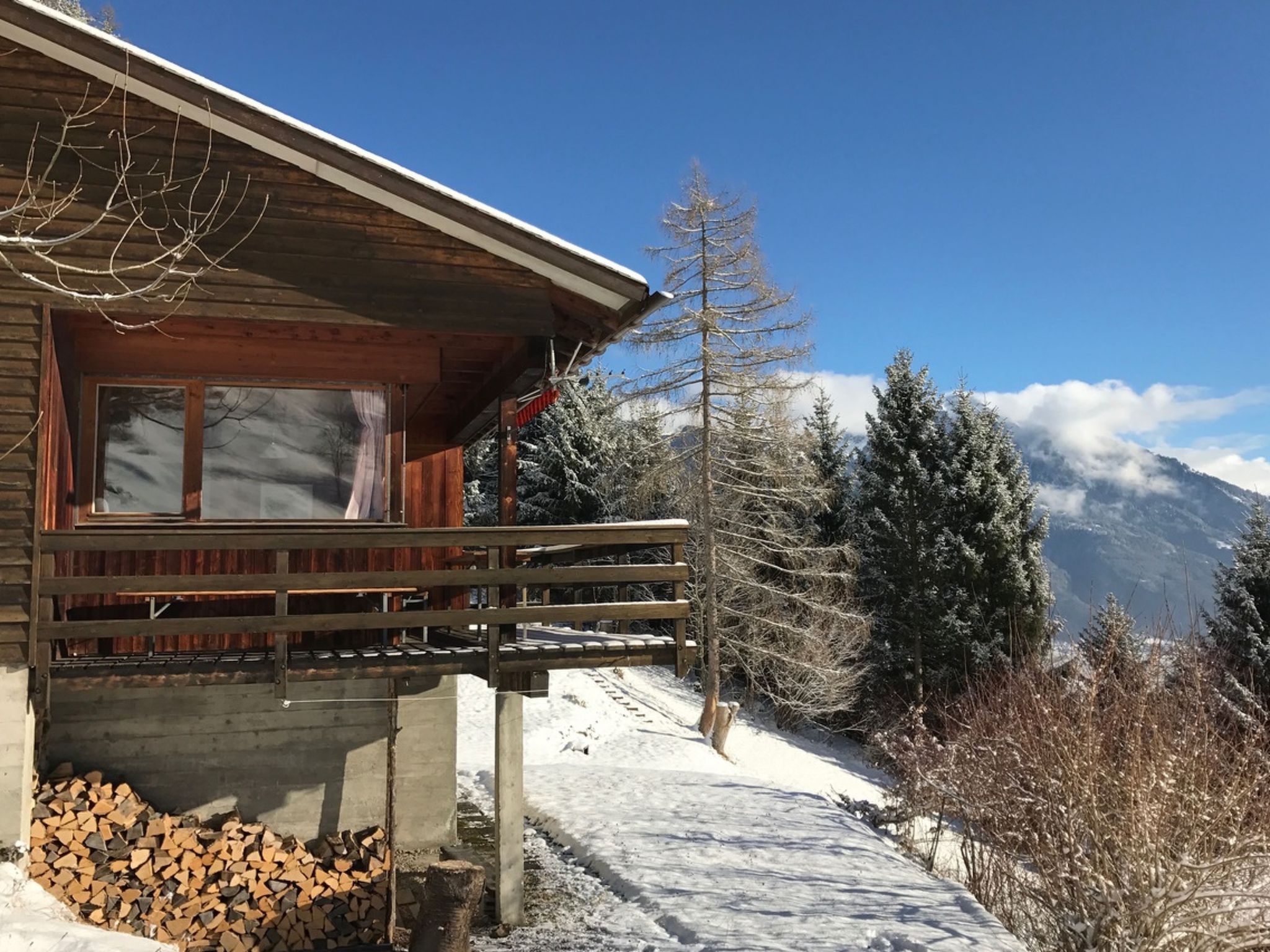 interhome-Ferienhaus Arnika, (Valens),