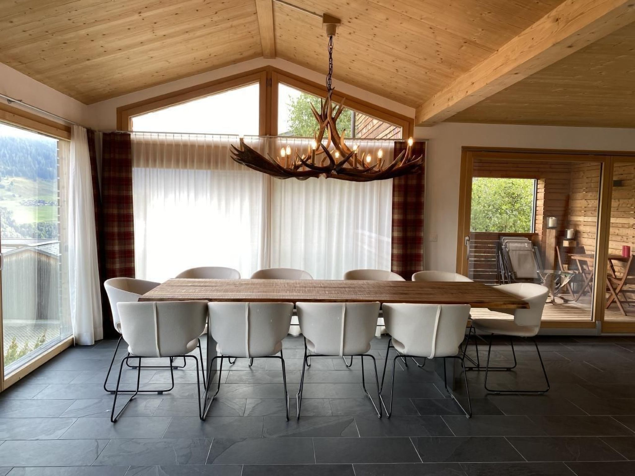 interhome-Lumnezia Lux