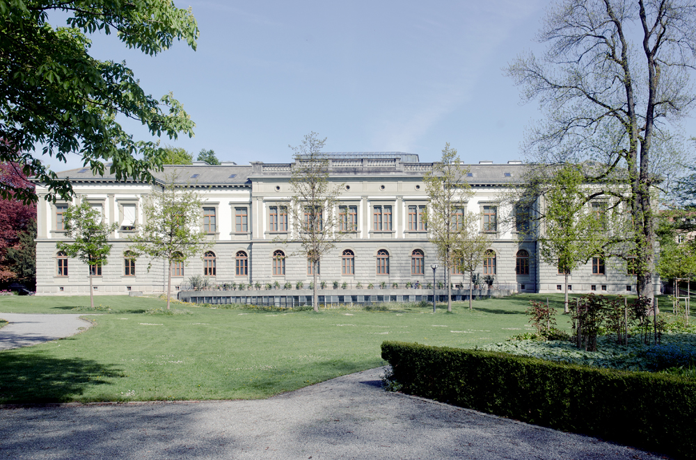 Seitenansicht des Kunstmuseums St.Gallen