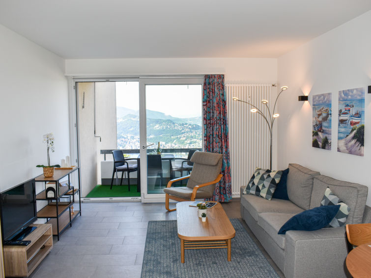 interhome-Residenza Monte Bré - Apt.204 Haus2