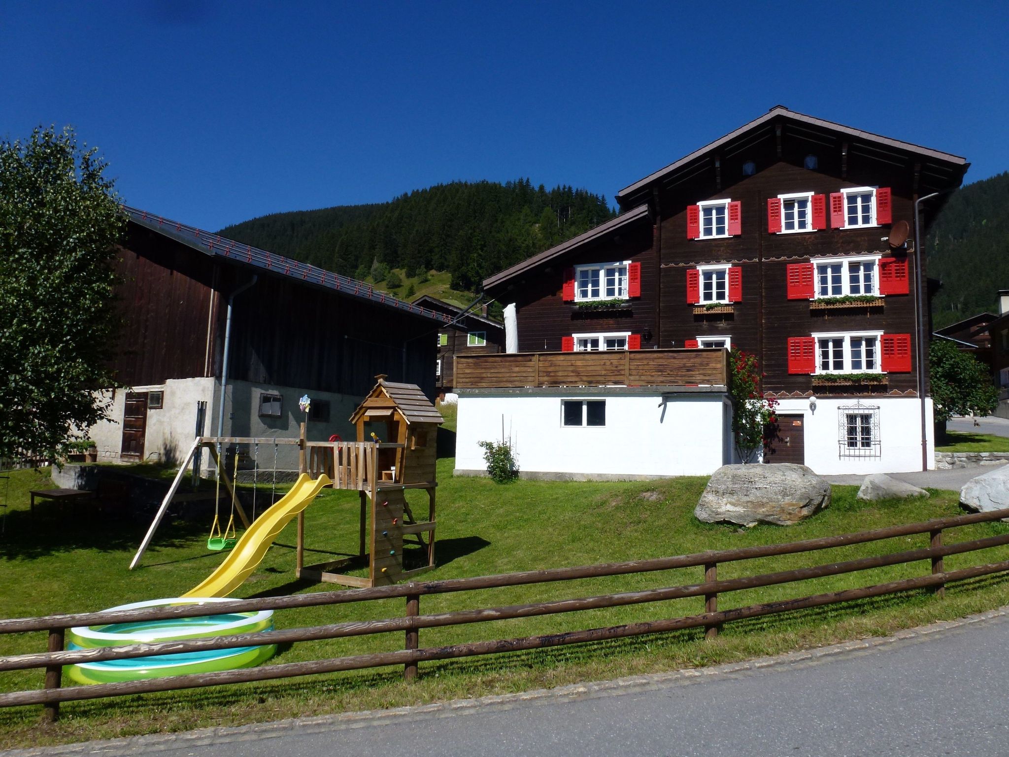 interhome-ANSAUNA appartaments, (Segnas/Disentis), 1030