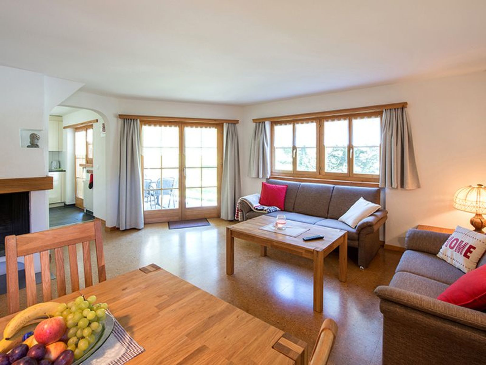 interhome-Ferienhaus Muntschi, (Andeer),