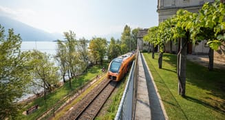 Treno Gottardo bei Lago Maggiore