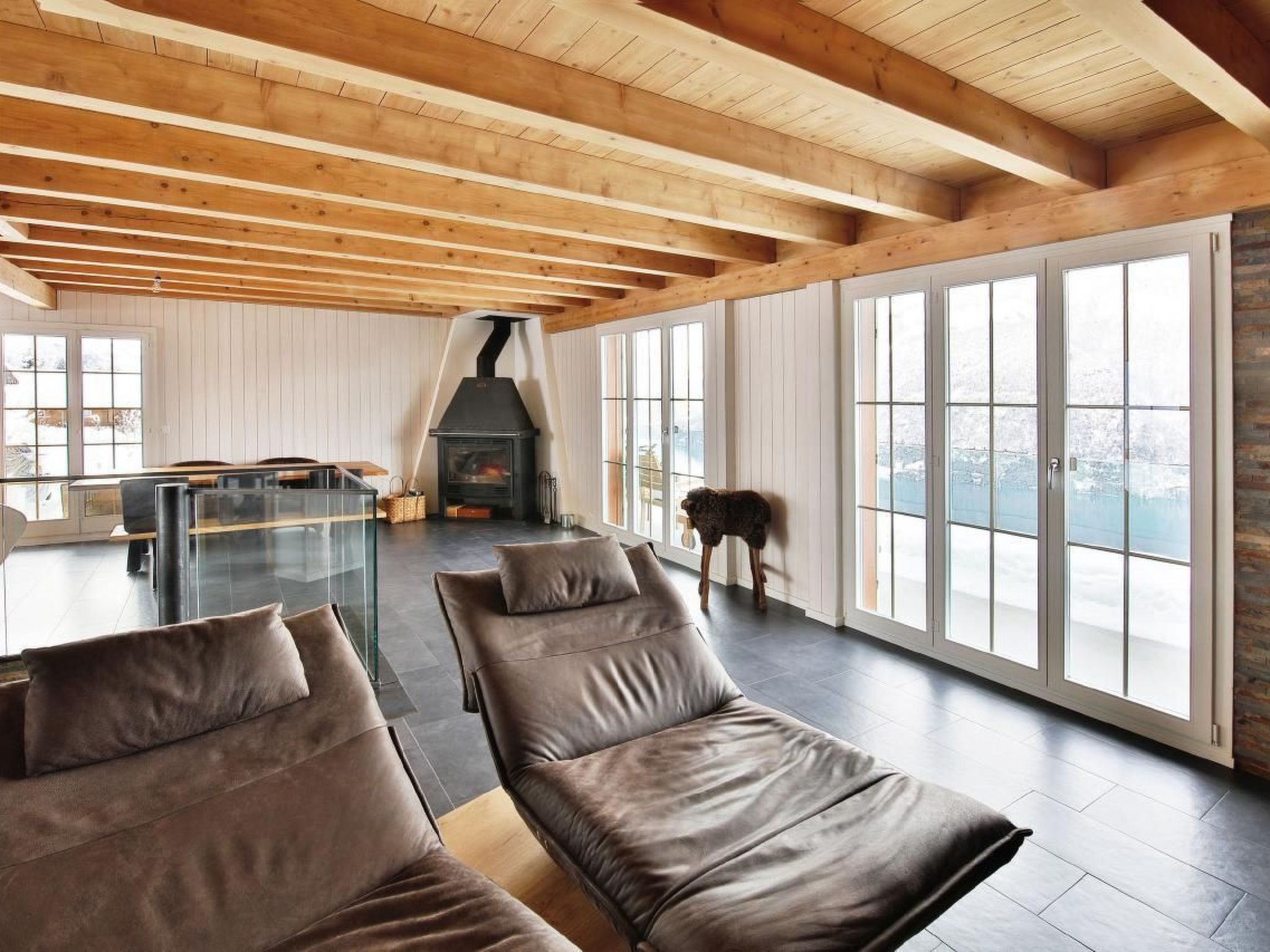 interhome-Wunderschönes Luxus-Chalet mit Seesicht
