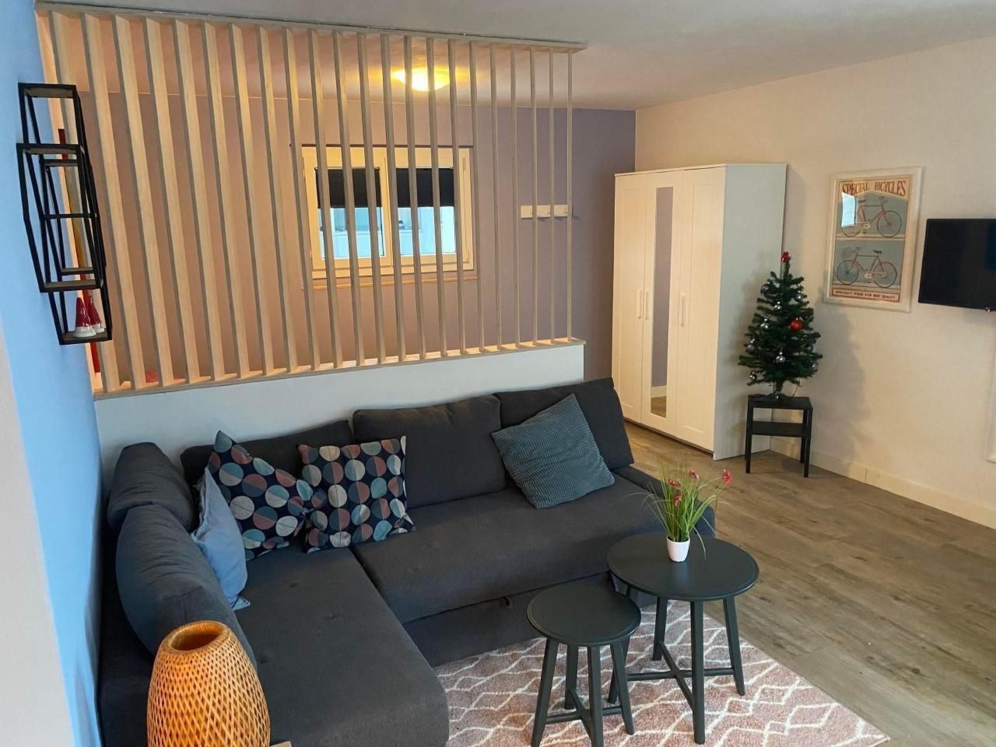 interhome-Spring Inn Studio