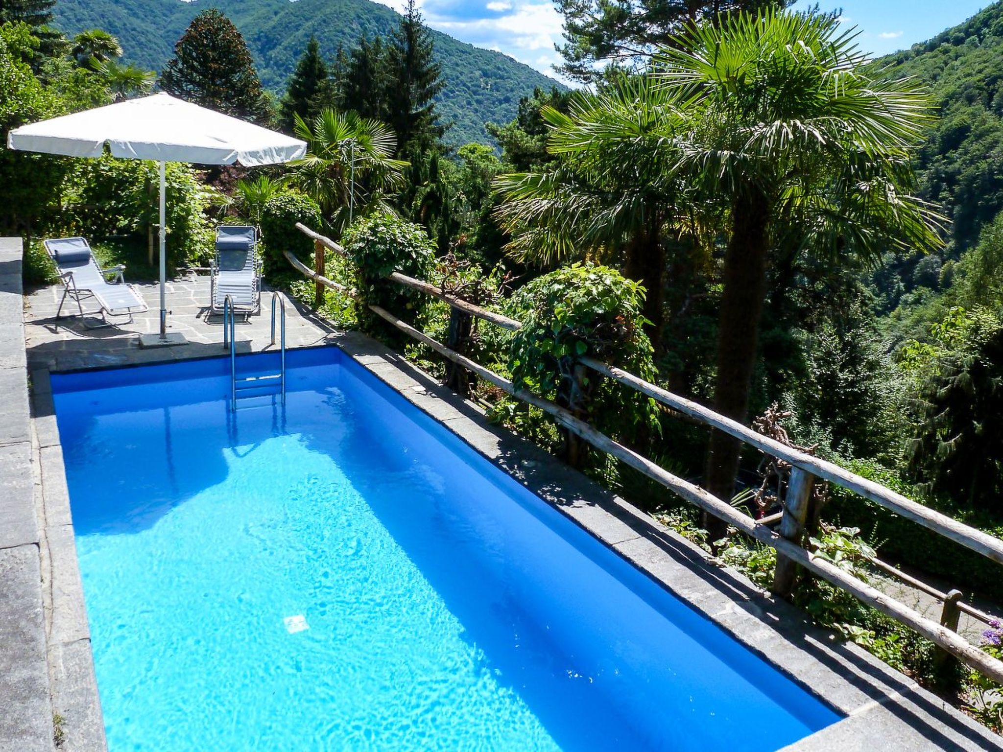 interhome-Chalet Mergoscia