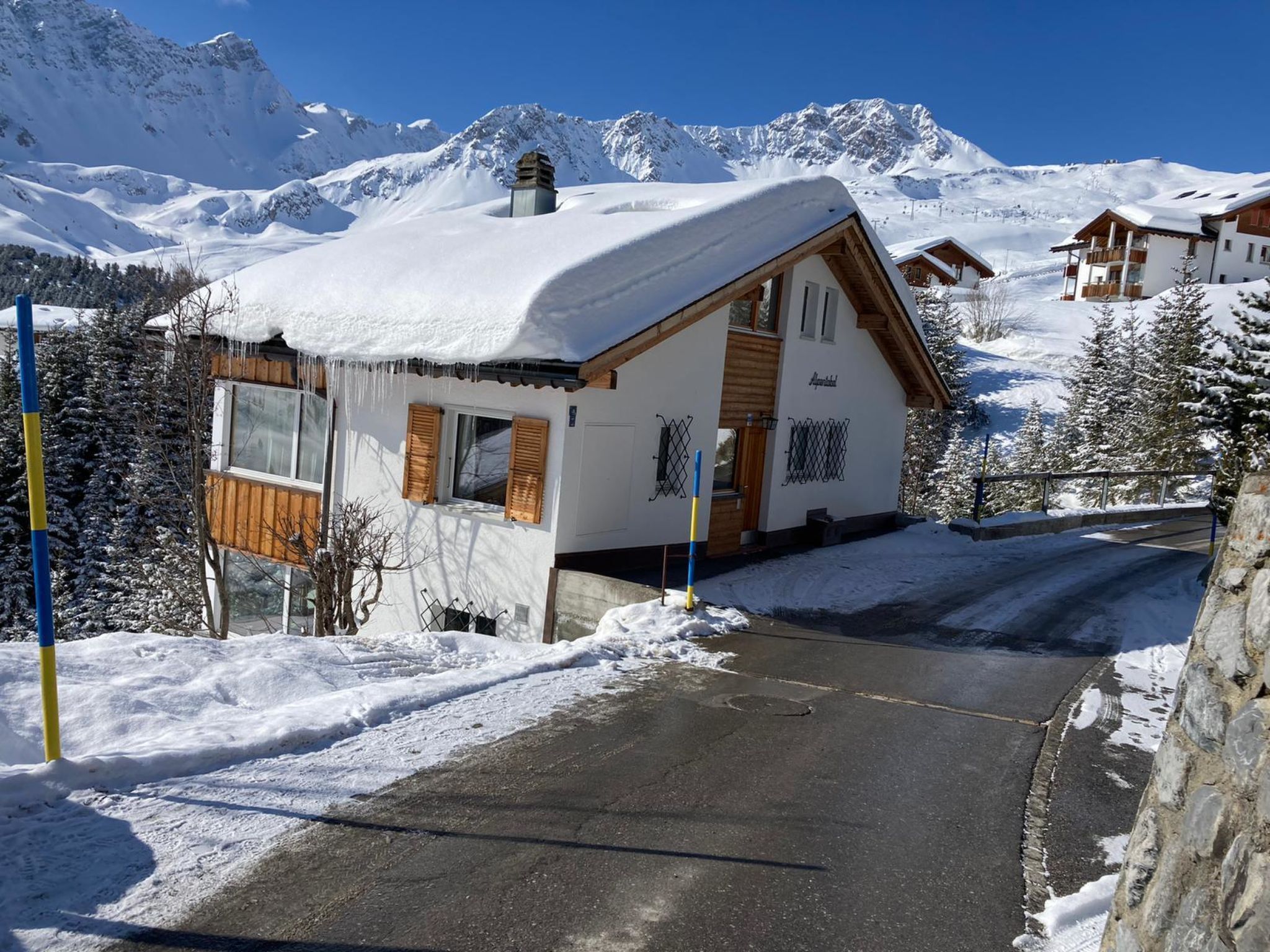 interhome-Alpentobel Appartement/Fewo, Toilette und Bad/Dusche getrennt, 6-Bettwohnung