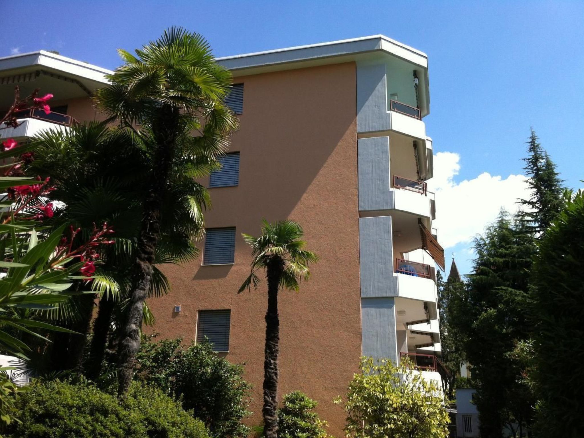 interhome-Appartementhaus Onyx - zentrale, ruhige Lage