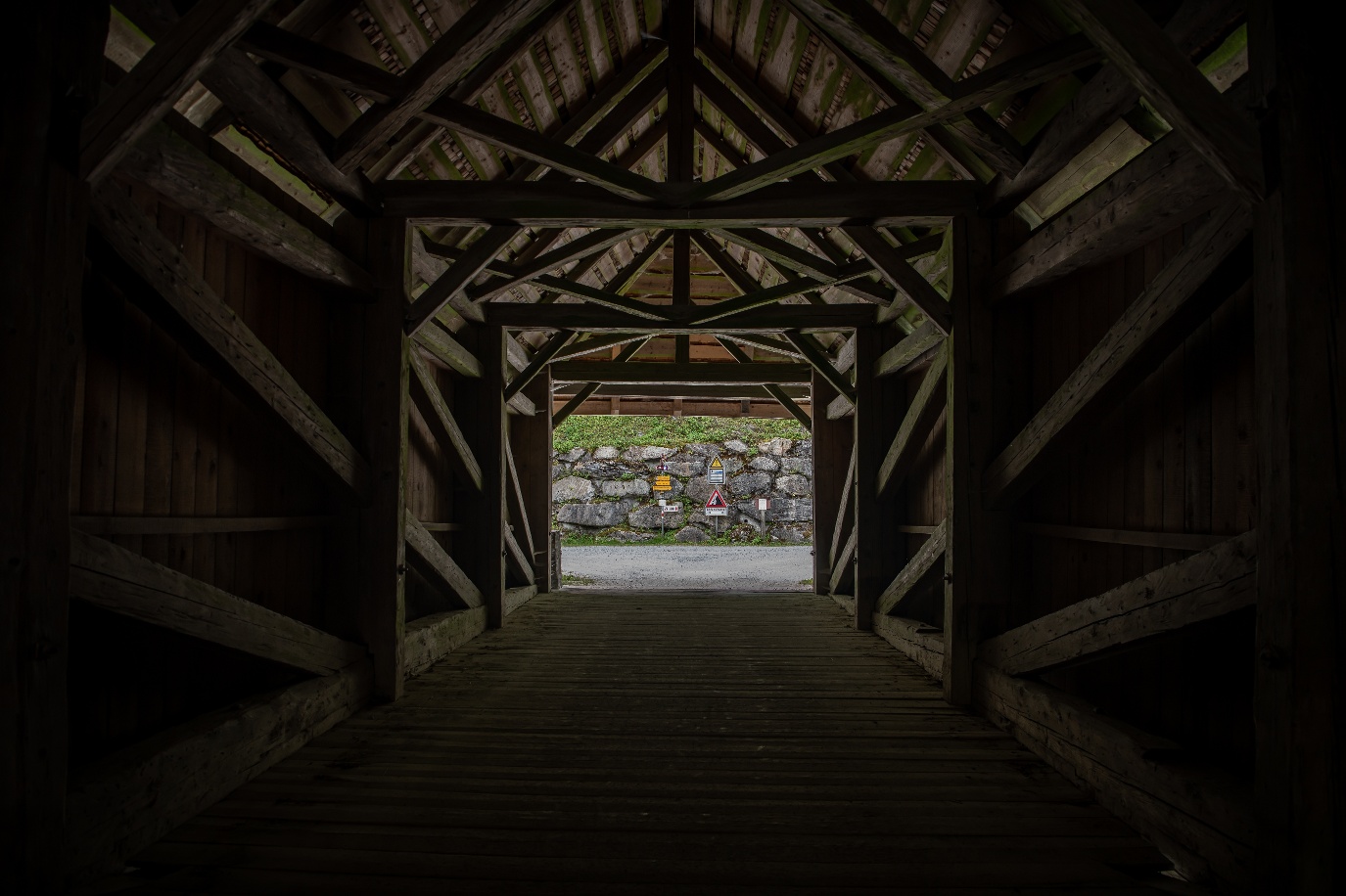 Holzbrücke, Rueun