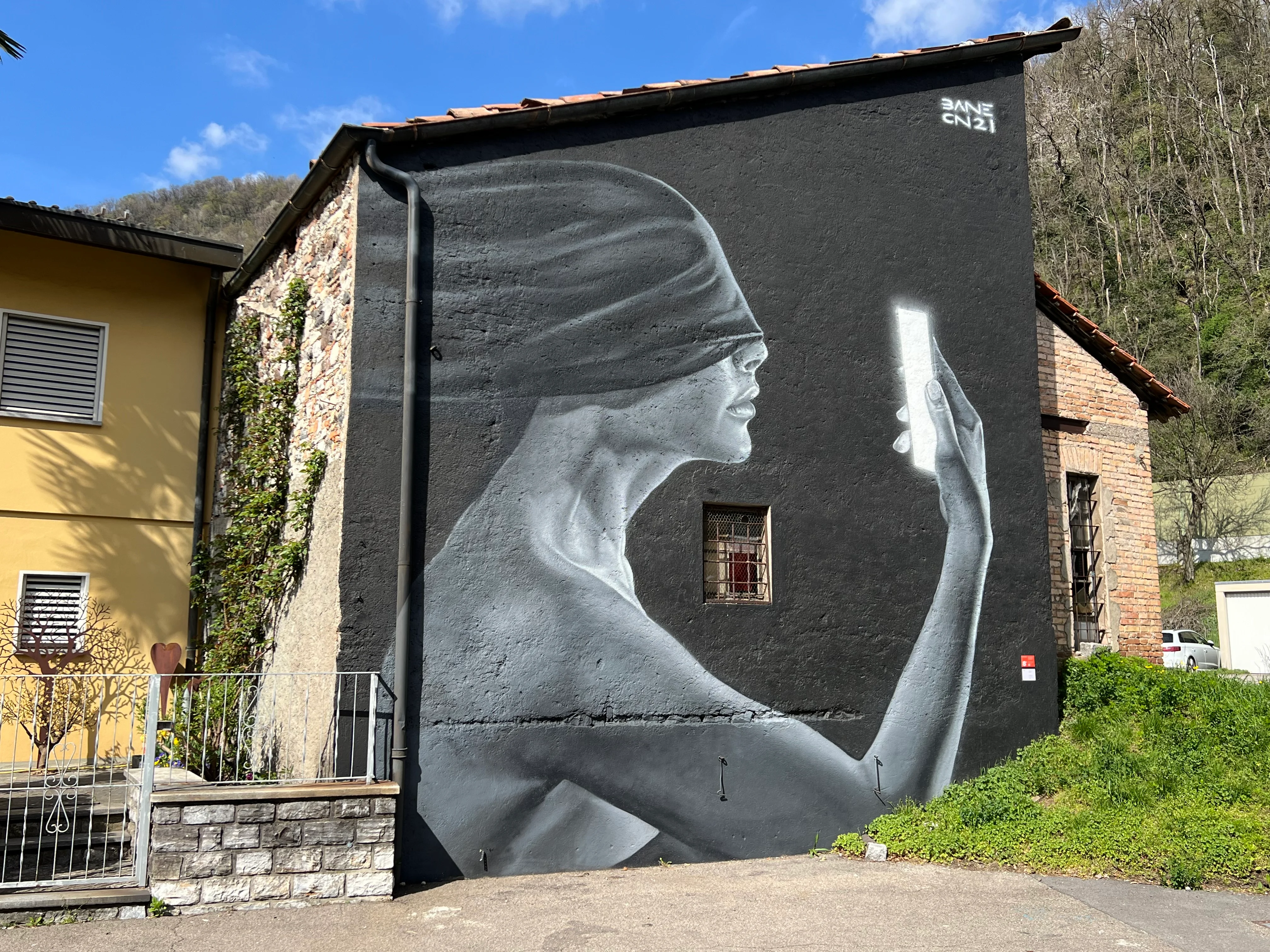 mys-Tra arte e street art-Bane