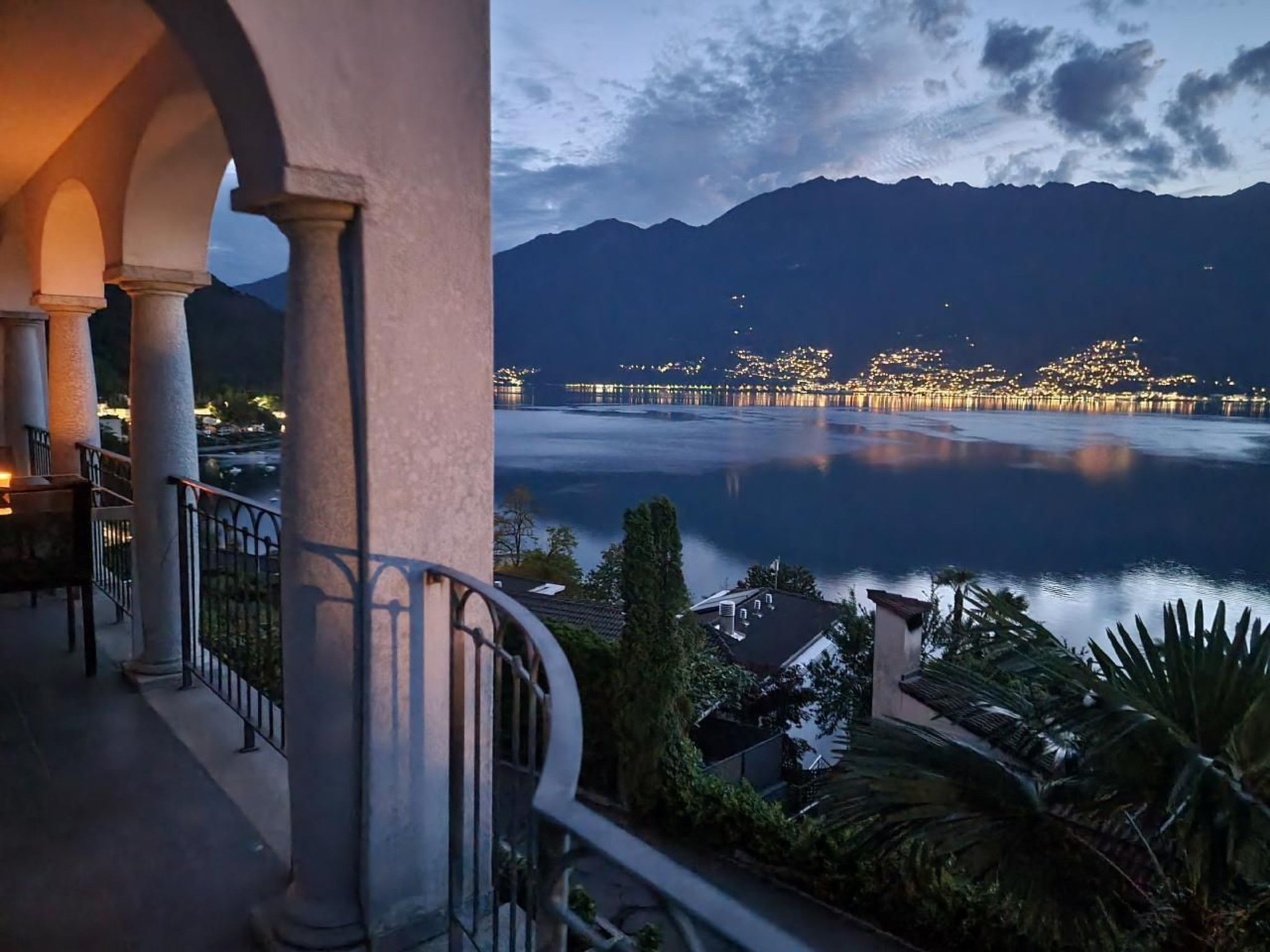 interhome-Ferienvilla "Alla Roccia" mit Bergblick