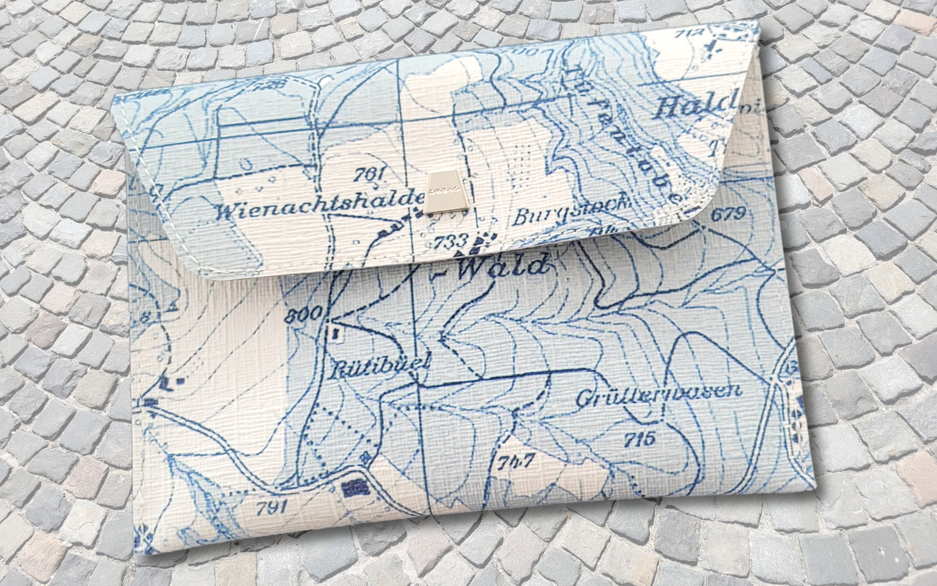 SGBT Akris Etui Bsetzi