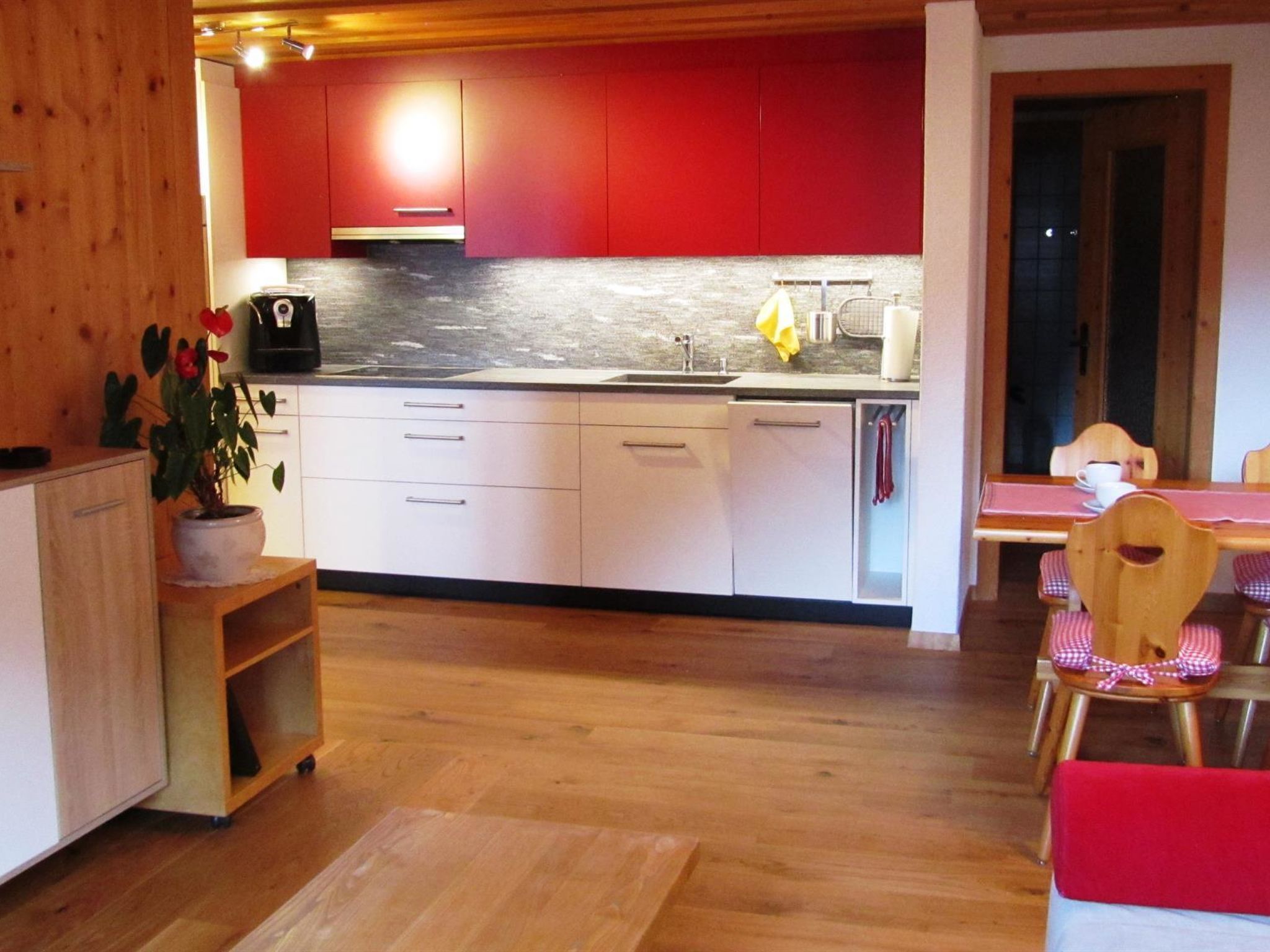 interhome-Im Gadä Appartement/Fewo, Dusche oder Bad, WC 3-Zimmerwohnung