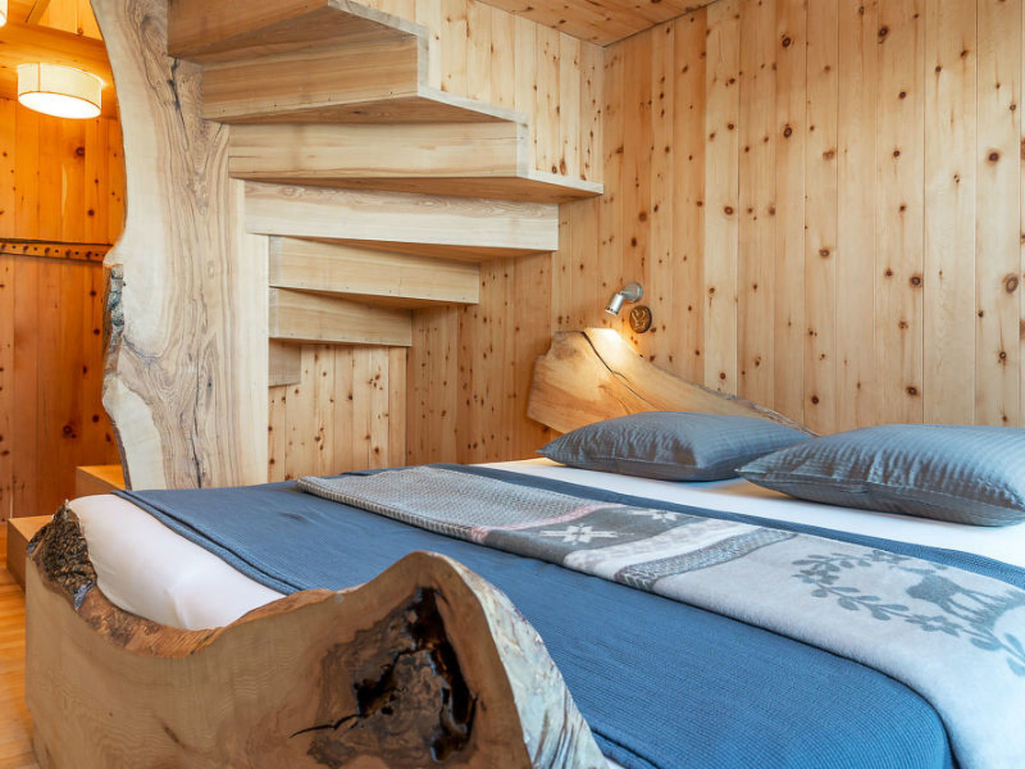 interhome-Ferienhaus Regan, Obersaxen-Valata, (Surcuolm), 38044B