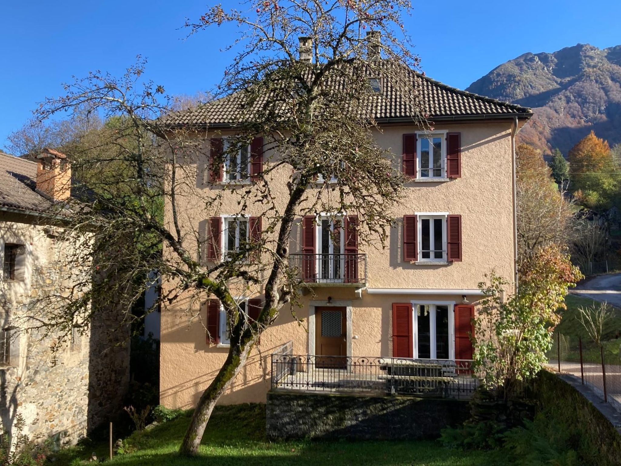interhome-Al Sciresée House, am Fuße des geschützten Waldes
