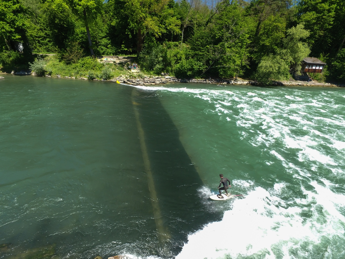 Surfmekka auf der Reuss in Bremgarten AG