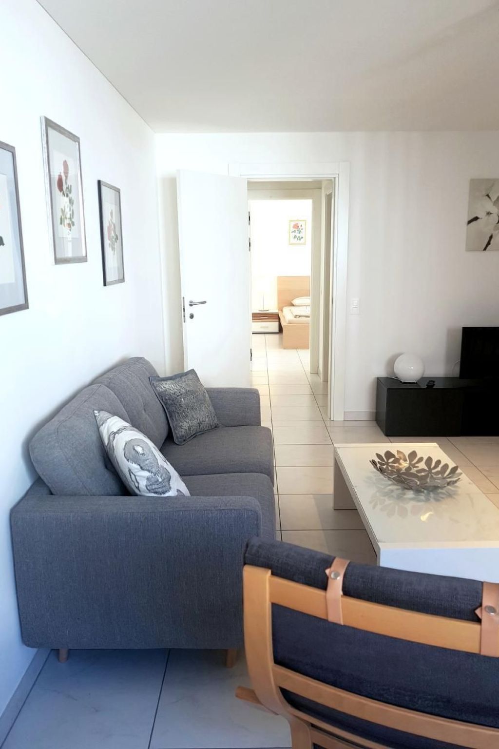interhome-Residenza Vivian - Swan Lake Suite Apt. 304
