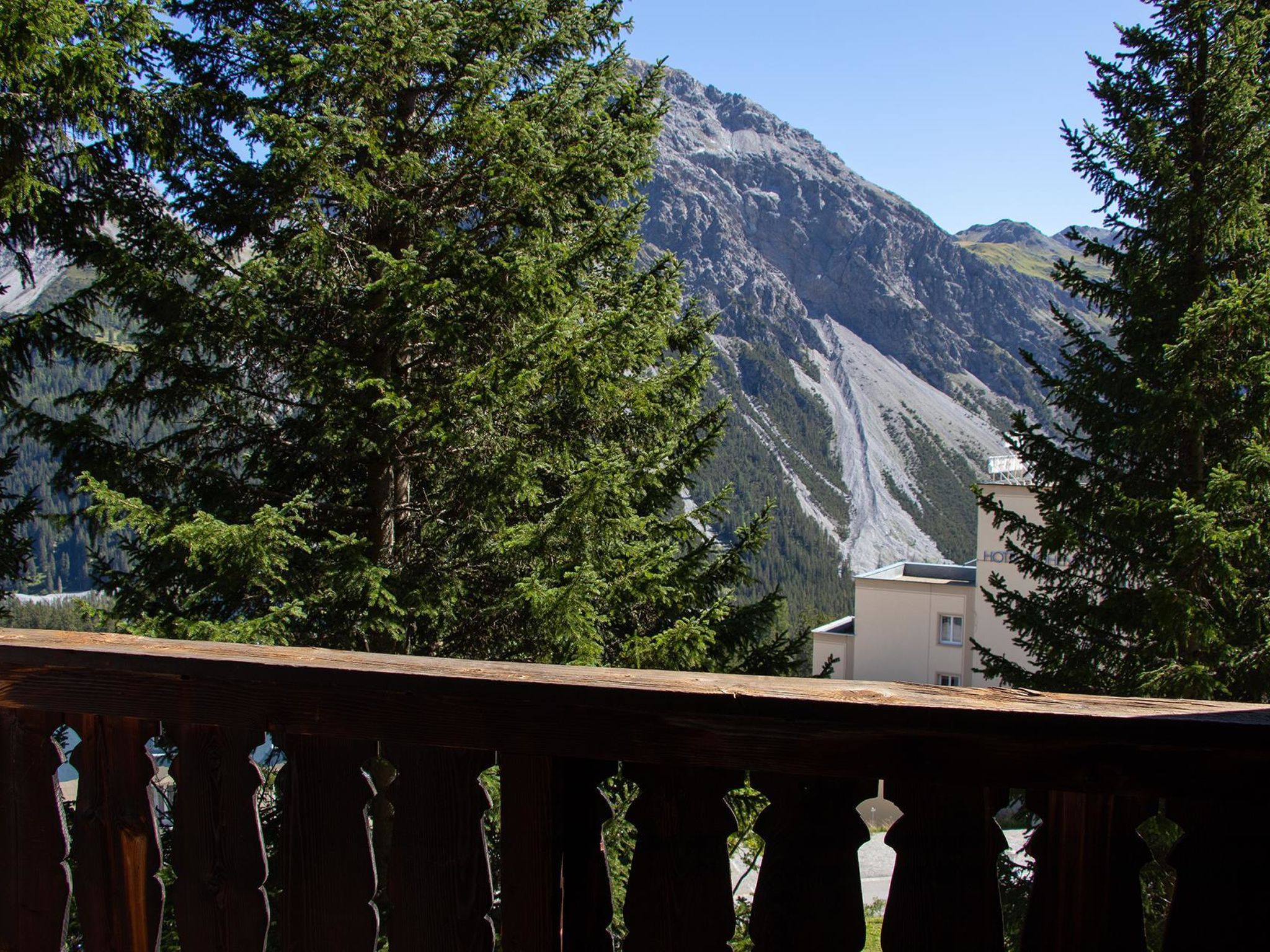 interhome-Chalet Suveran 2 Appartement/Fewo, Dusche oder Bad, WC, 6-Bettwohnung Suveran 2