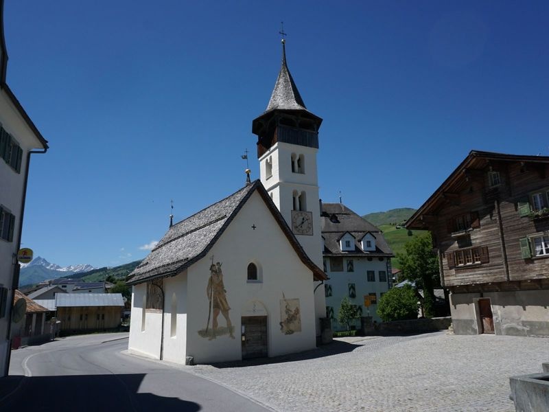 Kapelle Sogn Roc e Sogn Bistgaun, Vella