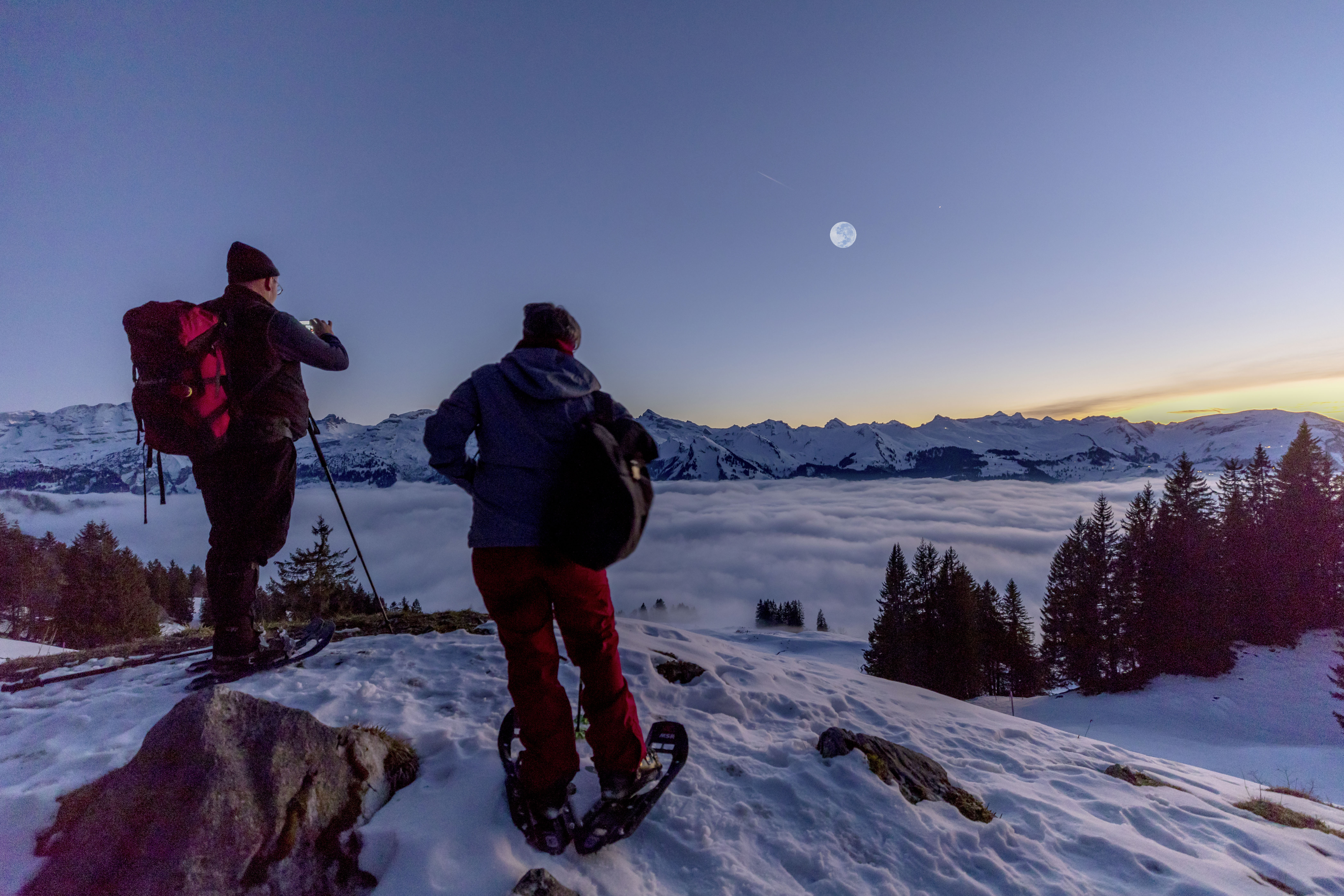 mys-Randonnée en raquettes à neige lunaire - mystique et inoubliable-Schneeschuhtour mit Mondschein