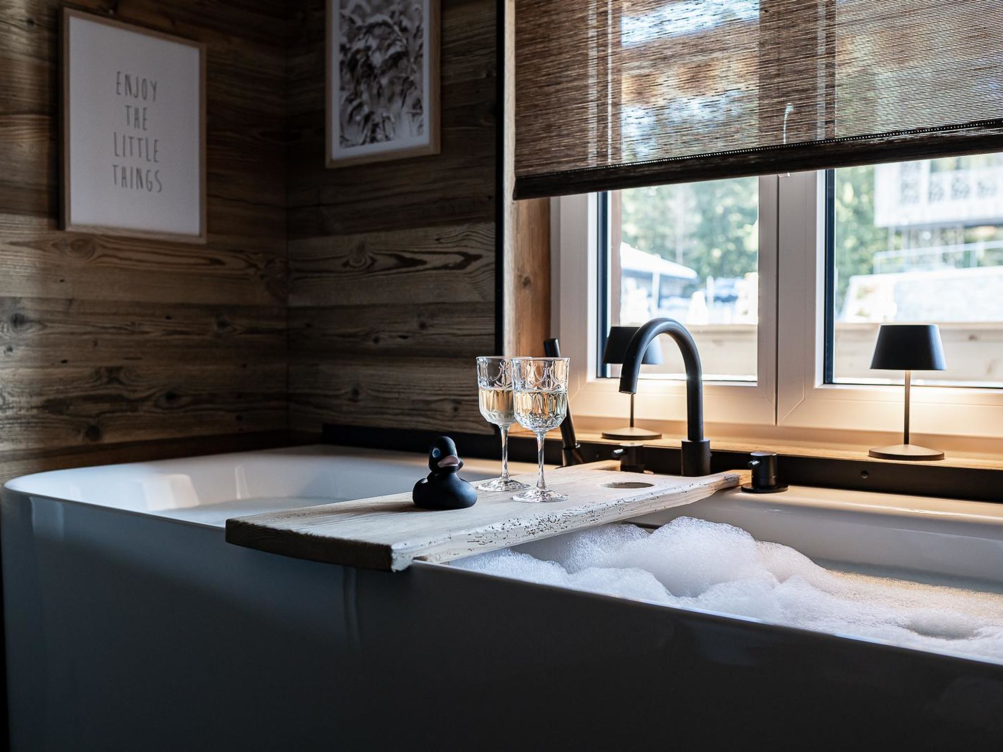 interhome-Loft am See Appartement/Fewo, Dusche und Bad, WC, Wohn-/Schlafraum LOFT AM SEE