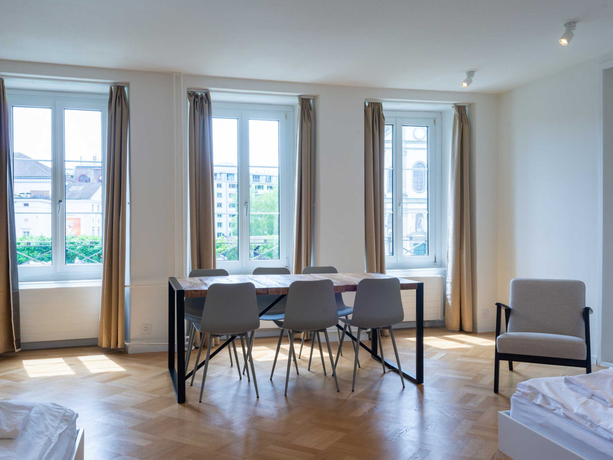 interhome-LU Neptun 1 - Chapel bridge HITrental Apartment