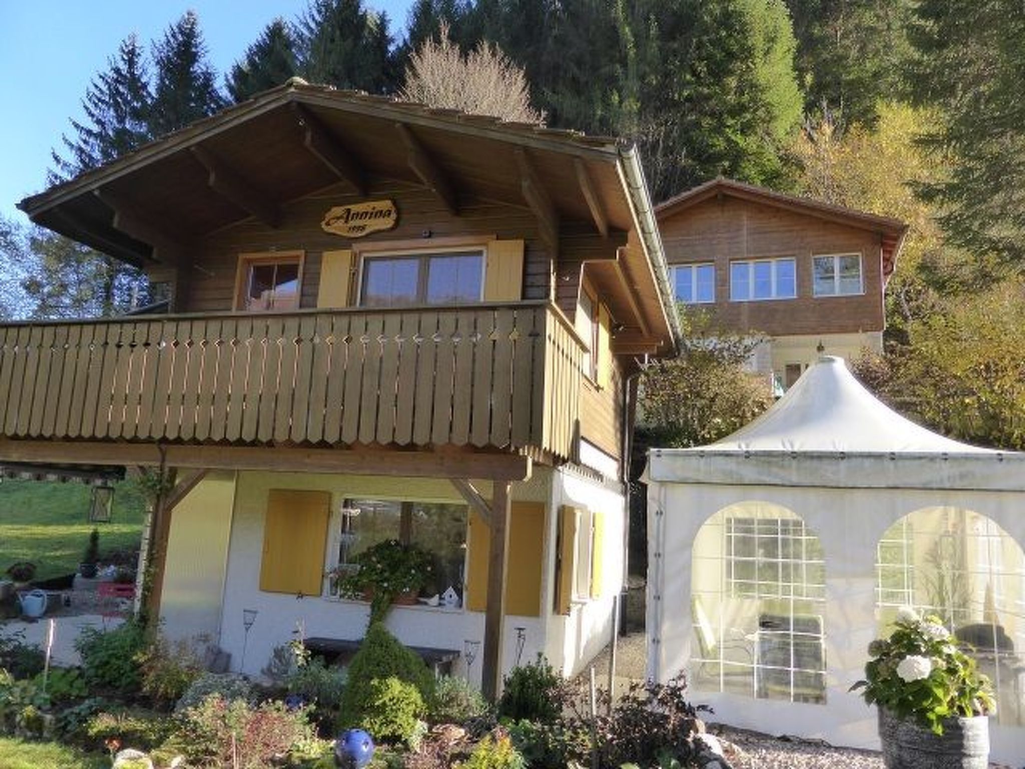 interhome-Chalet - Annina, (Ocourt),