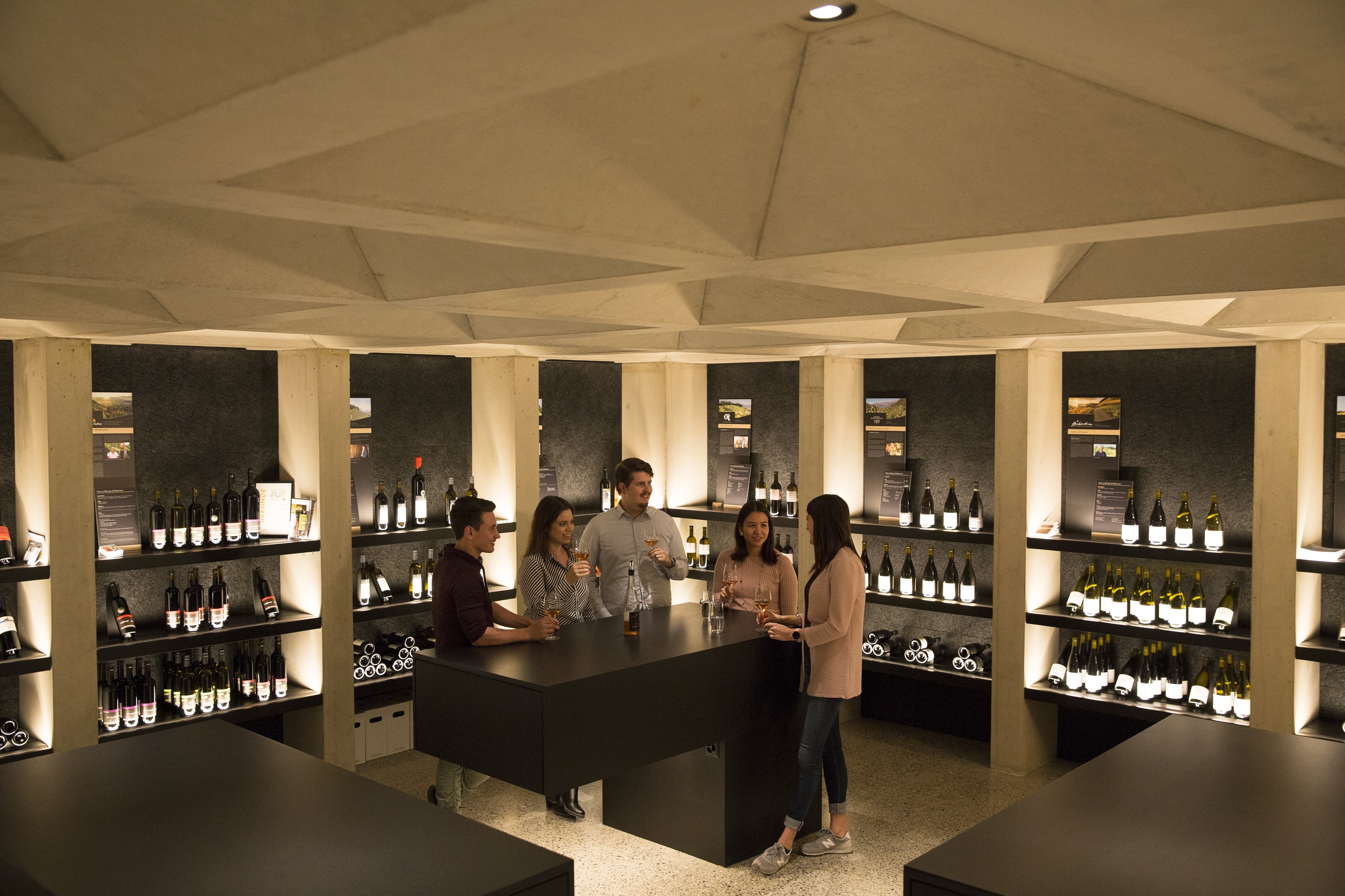 mys-Degustazione di vini alla casa del vino (Haus des Weins) di Berneck-import_0f981b20-aff8-42dd-8a8b-b67cf4443756.jpg