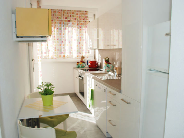 interhome-App. Paradiso