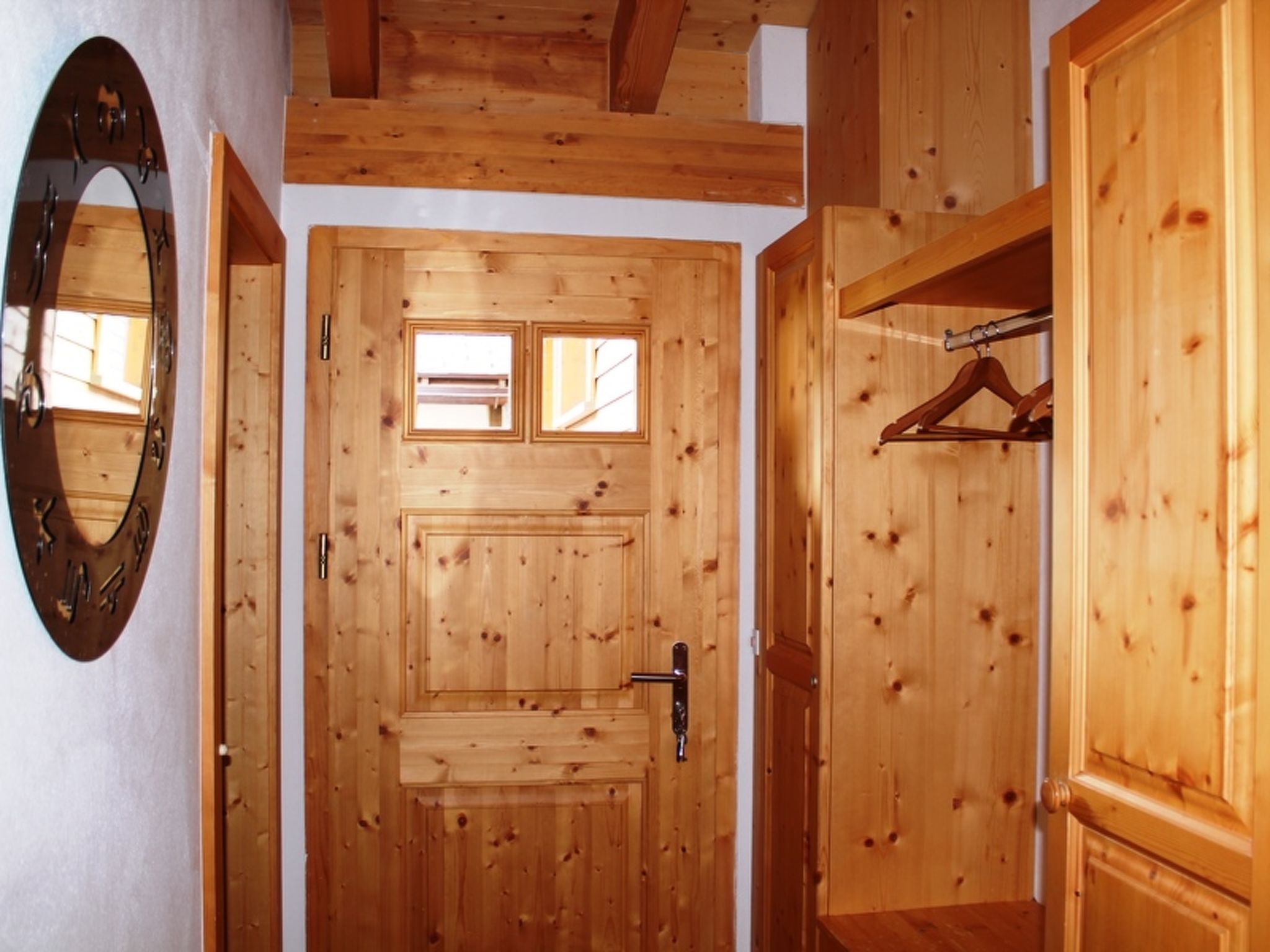 interhome-Casa Genziana Castelein, (Camischolas/Sedrun), 217.01