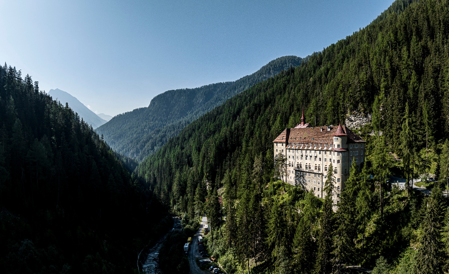 Hotel und Berghaus Val Sinestra