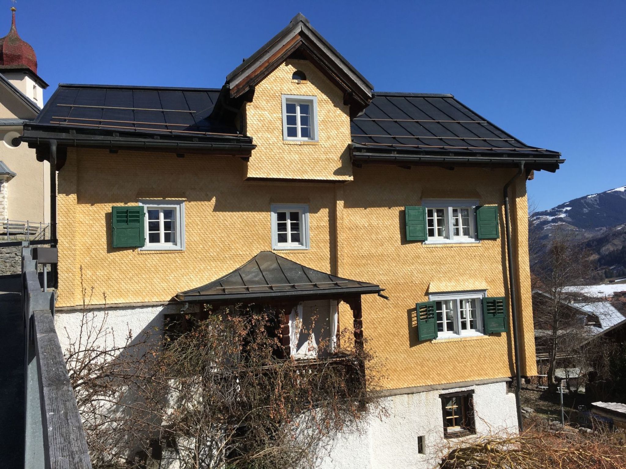 interhome-Ferienhaus Altes Pfarrhaus, Surcasti, (Surcasti), 15000B