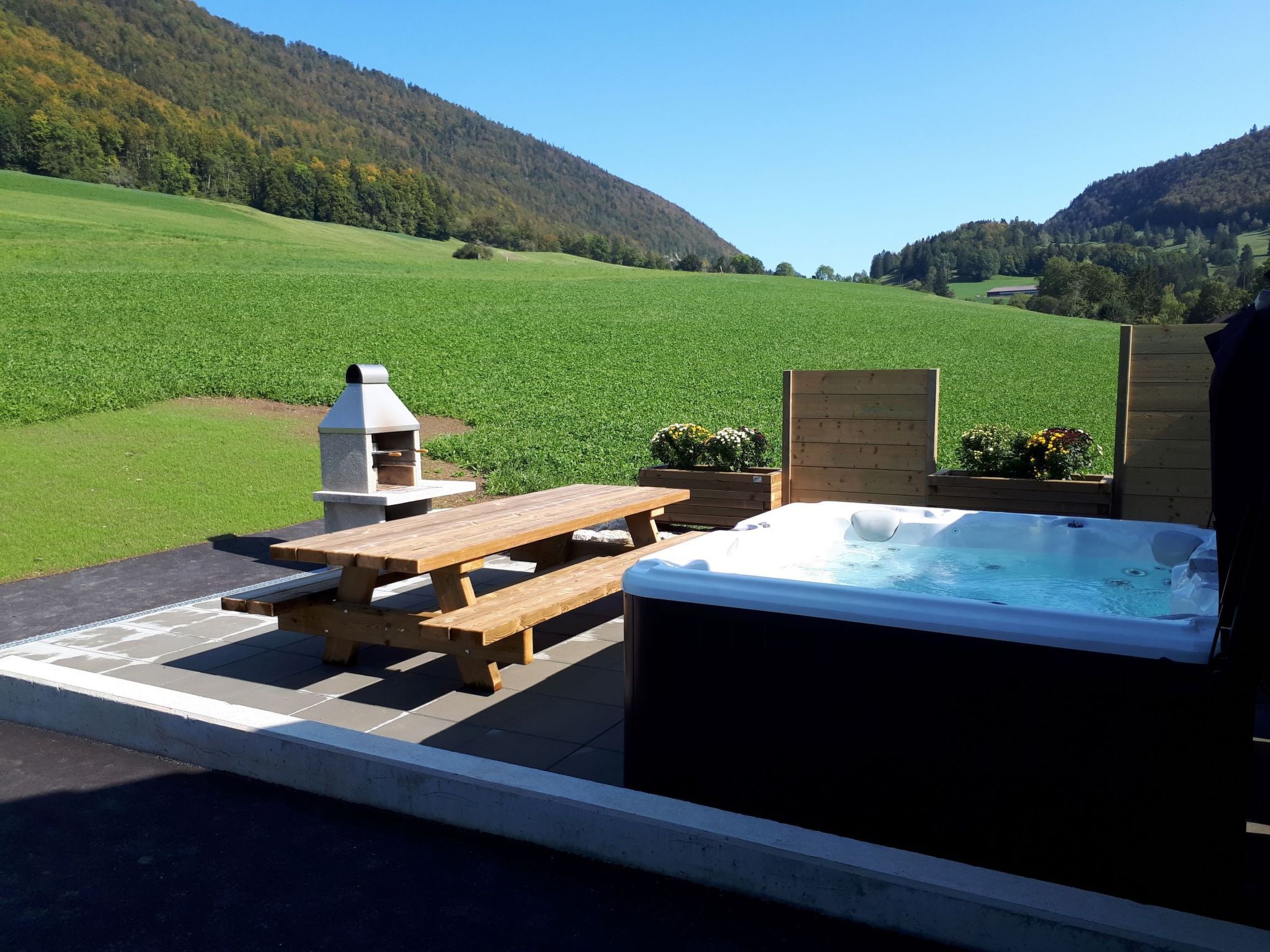 interhome-Les Gîtes du Gore Virat, (Corcelles BE),