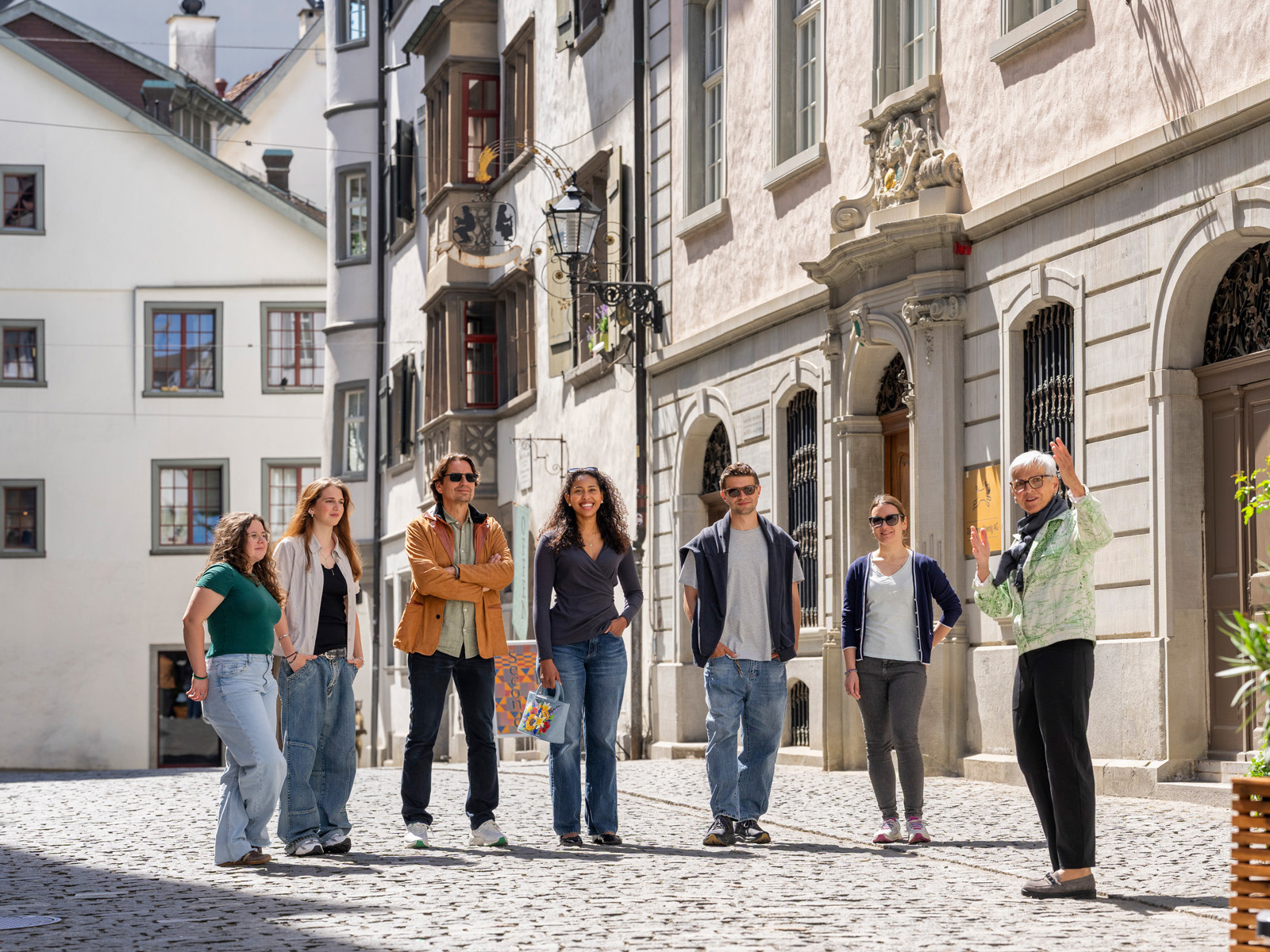 mys-Medicine in old St.Gallen-import_f028ce04-788c-420d-b6ae-5438d9fa74cc.jpg