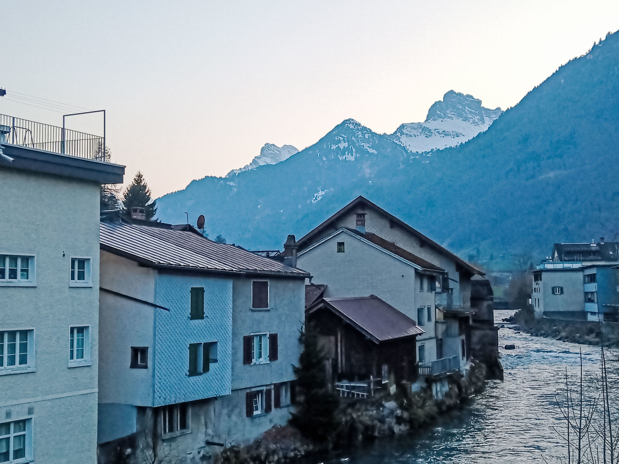interhome-River House