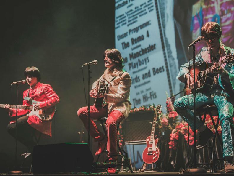 Beatles Days (1)