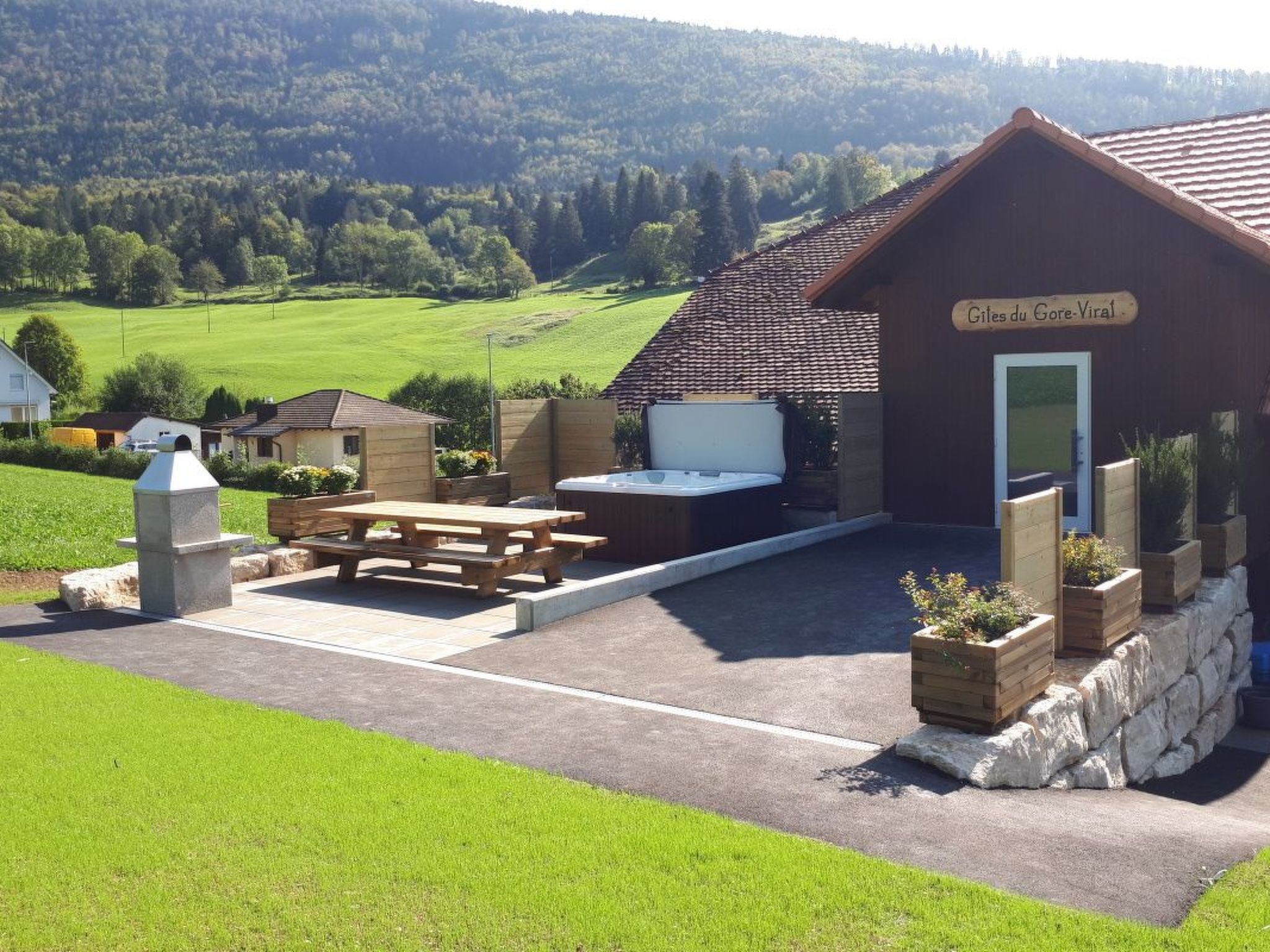 interhome-Les Gîtes du Gore Virat, (Corcelles BE),
